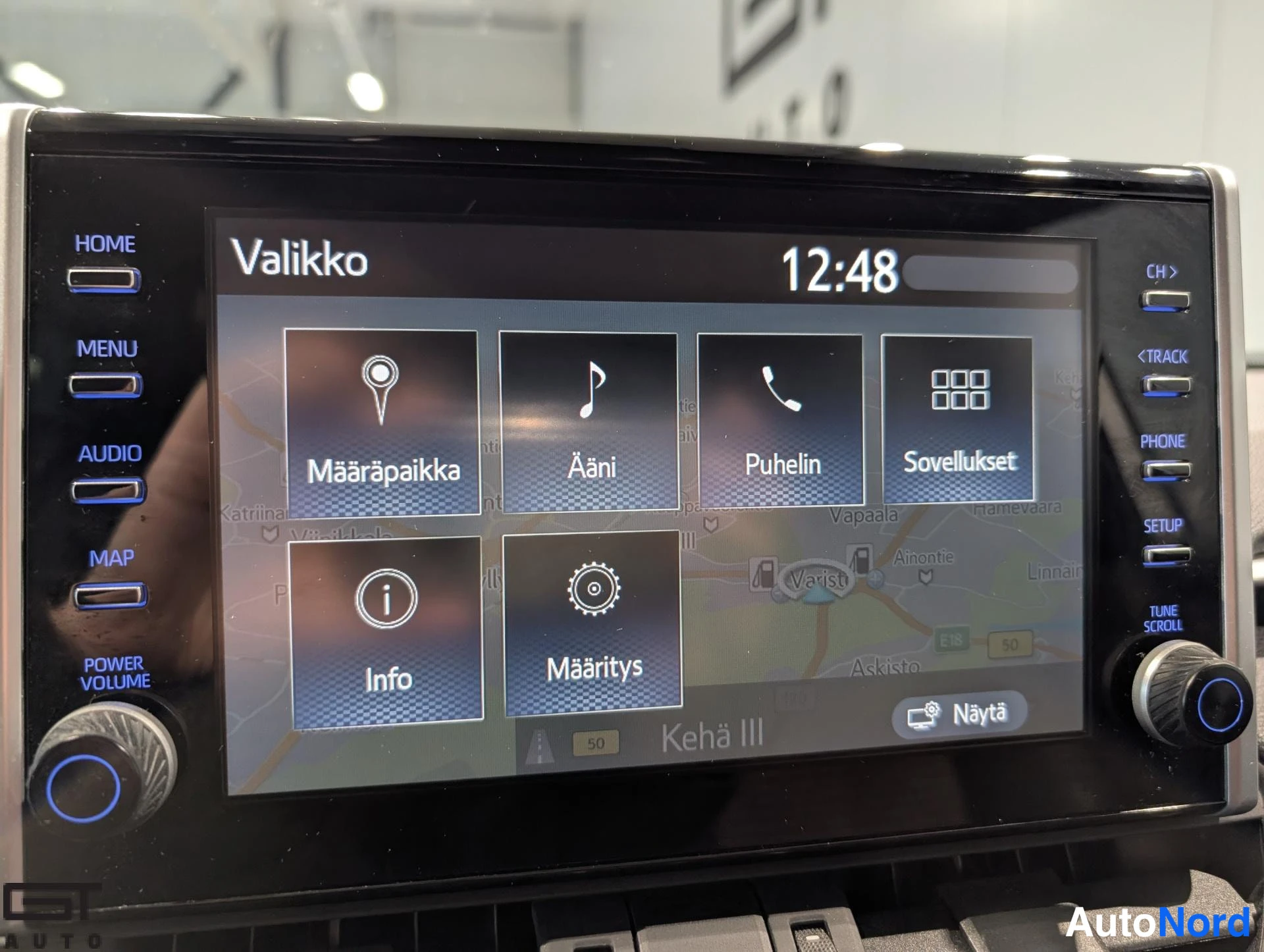 Hopea Toyota RAV4 2021, yksityiskohta, kuva 24