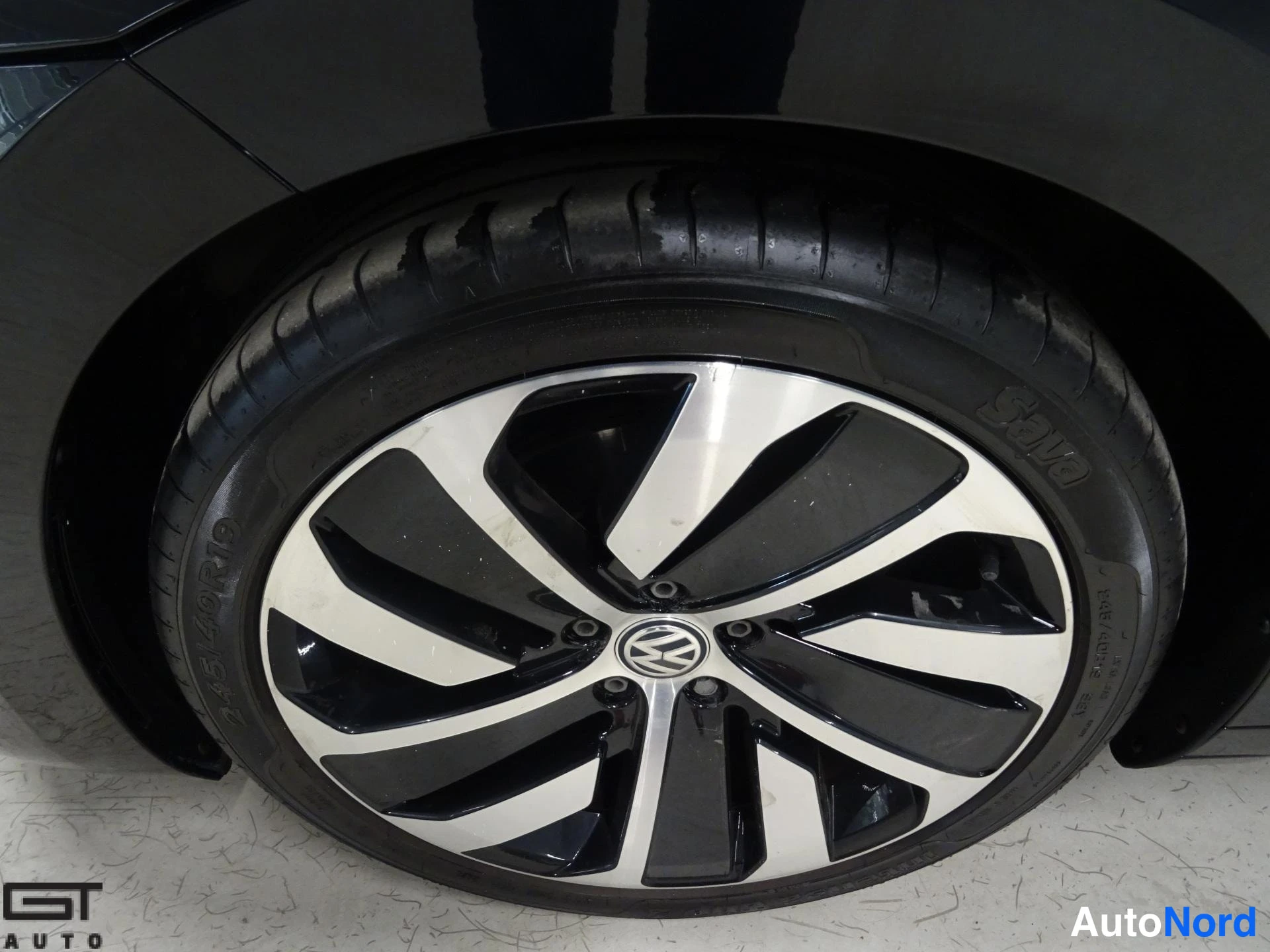 Vihreä Volkswagen Arteon 2018, yksityiskohta, kuva 18