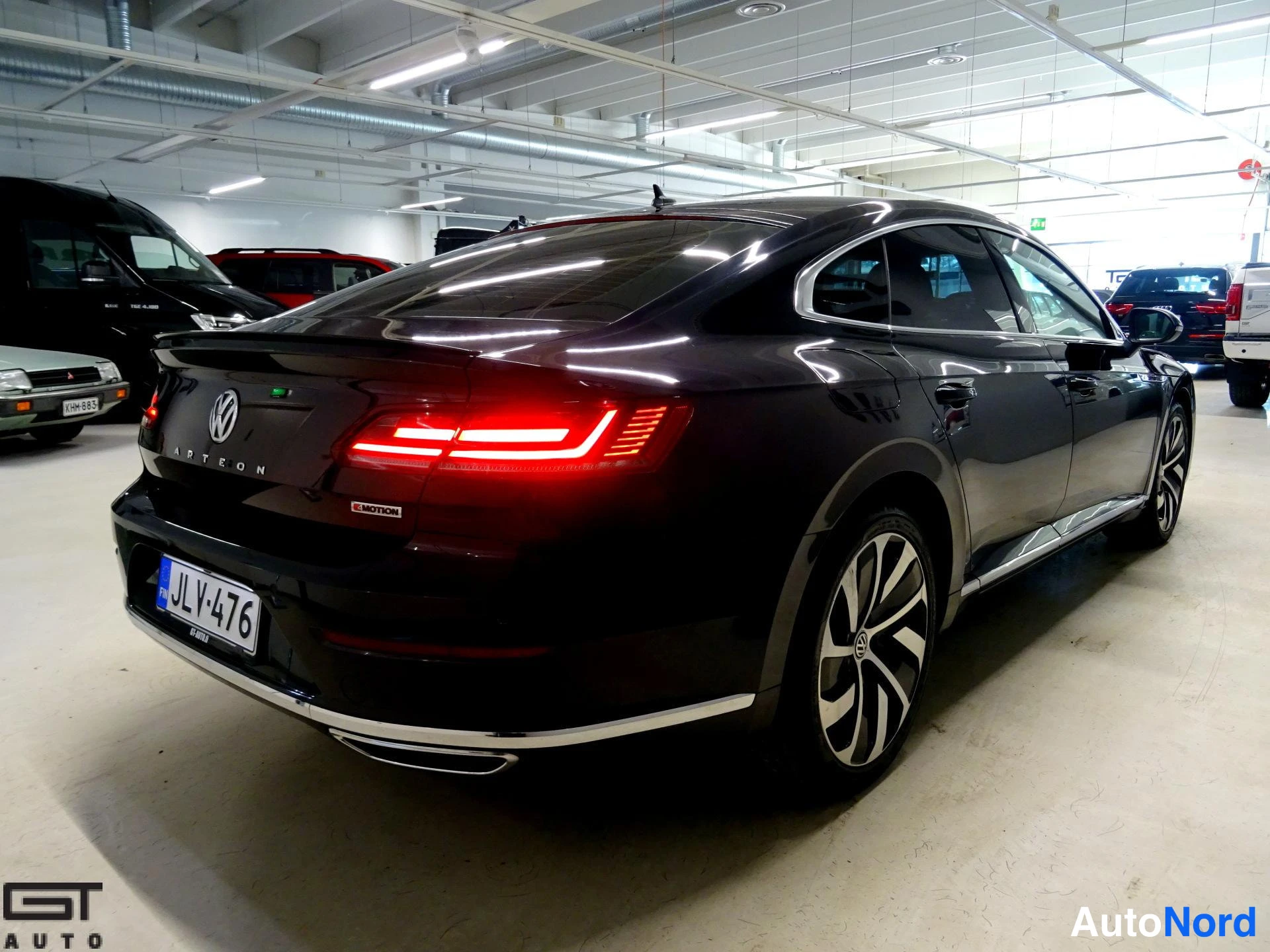 Vihreä Volkswagen Arteon 2018, takaviisto, kuva 6