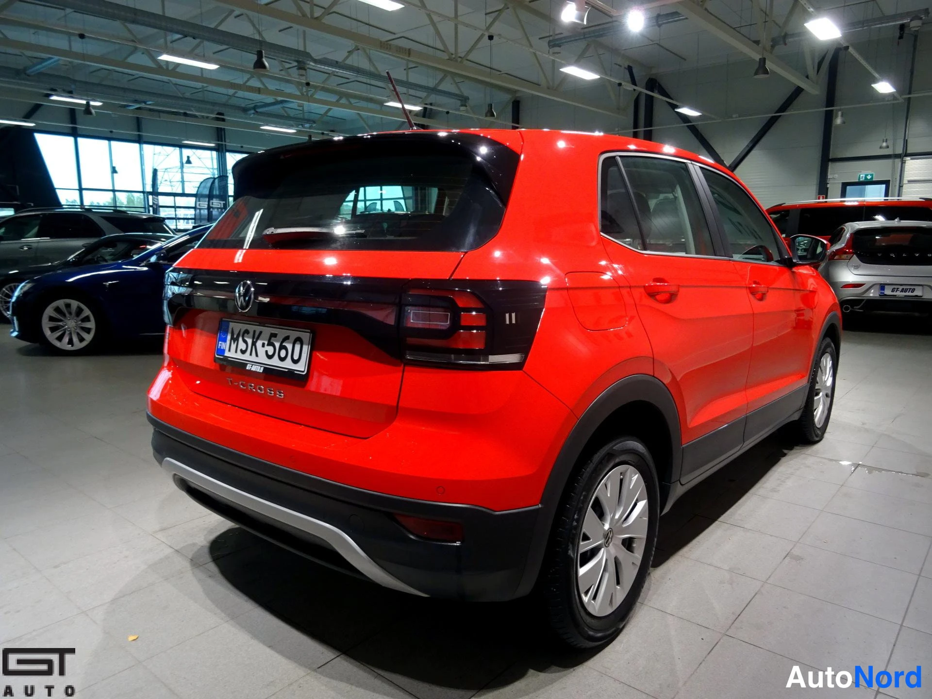 Punainen Volkswagen T-Cross 2021, takaviisto, kuva 7