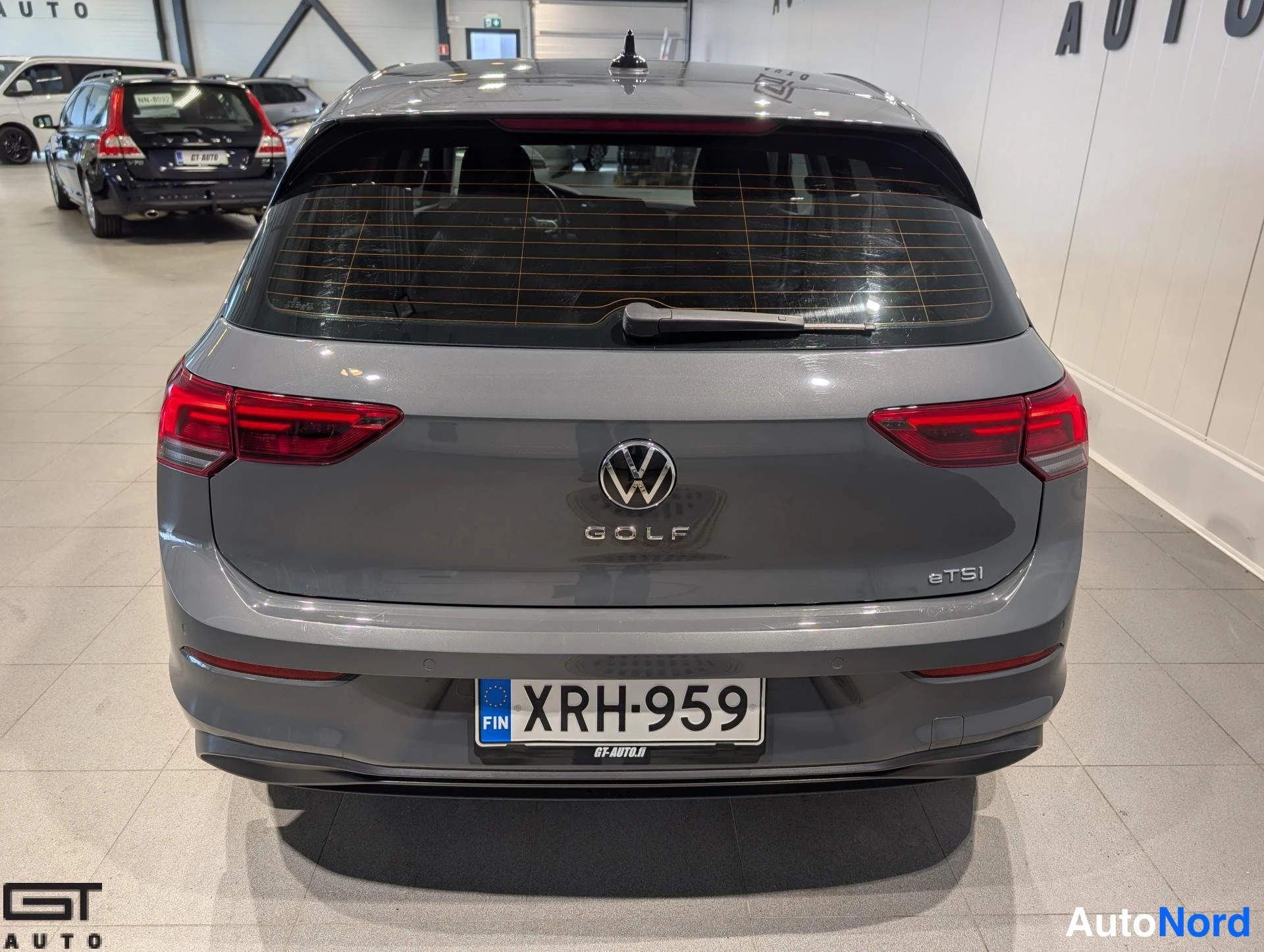 Harmaa Volkswagen Golf 2020, takaa, kuva 9