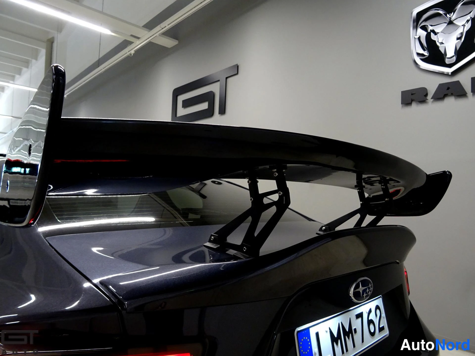 Sininen Subaru BRZ 2015, yksityiskohta, kuva 21