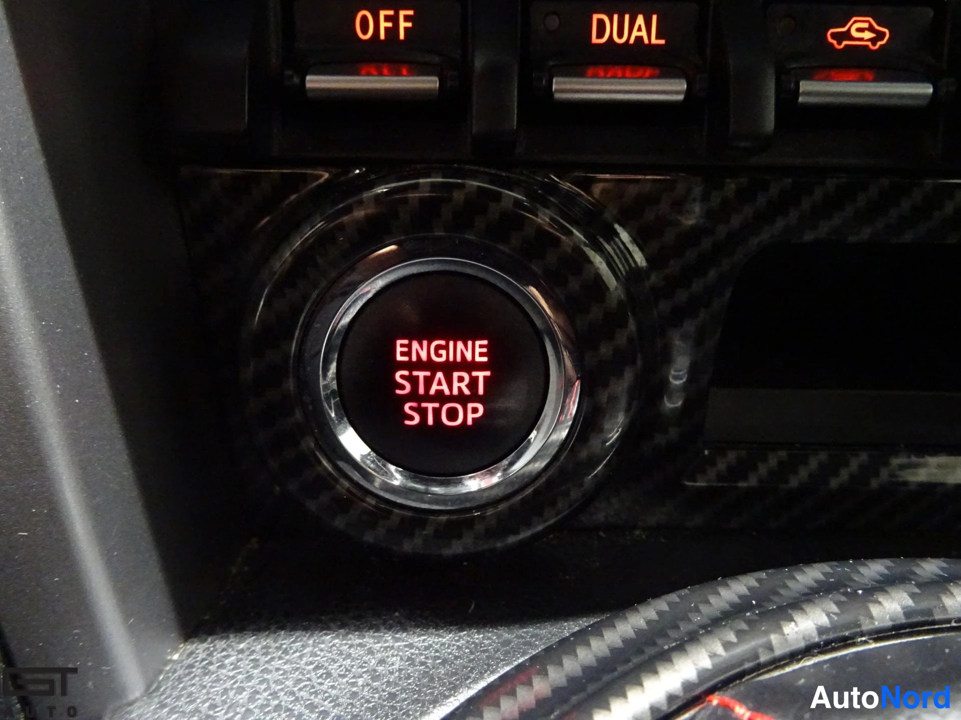 Sininen Subaru BRZ 2015, yksityiskohta, kuva 23