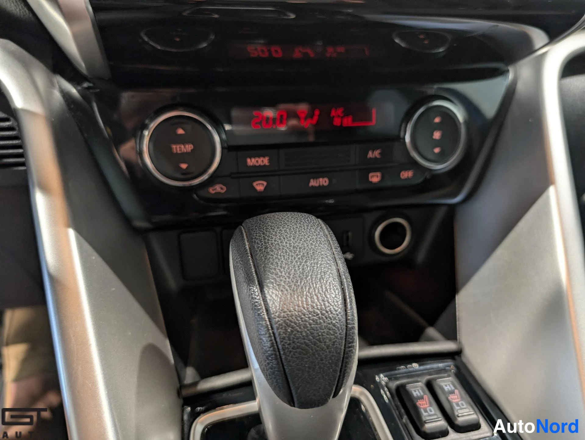 Blue Mitsubishi Eclipse Cross 2021, detail, photo 28