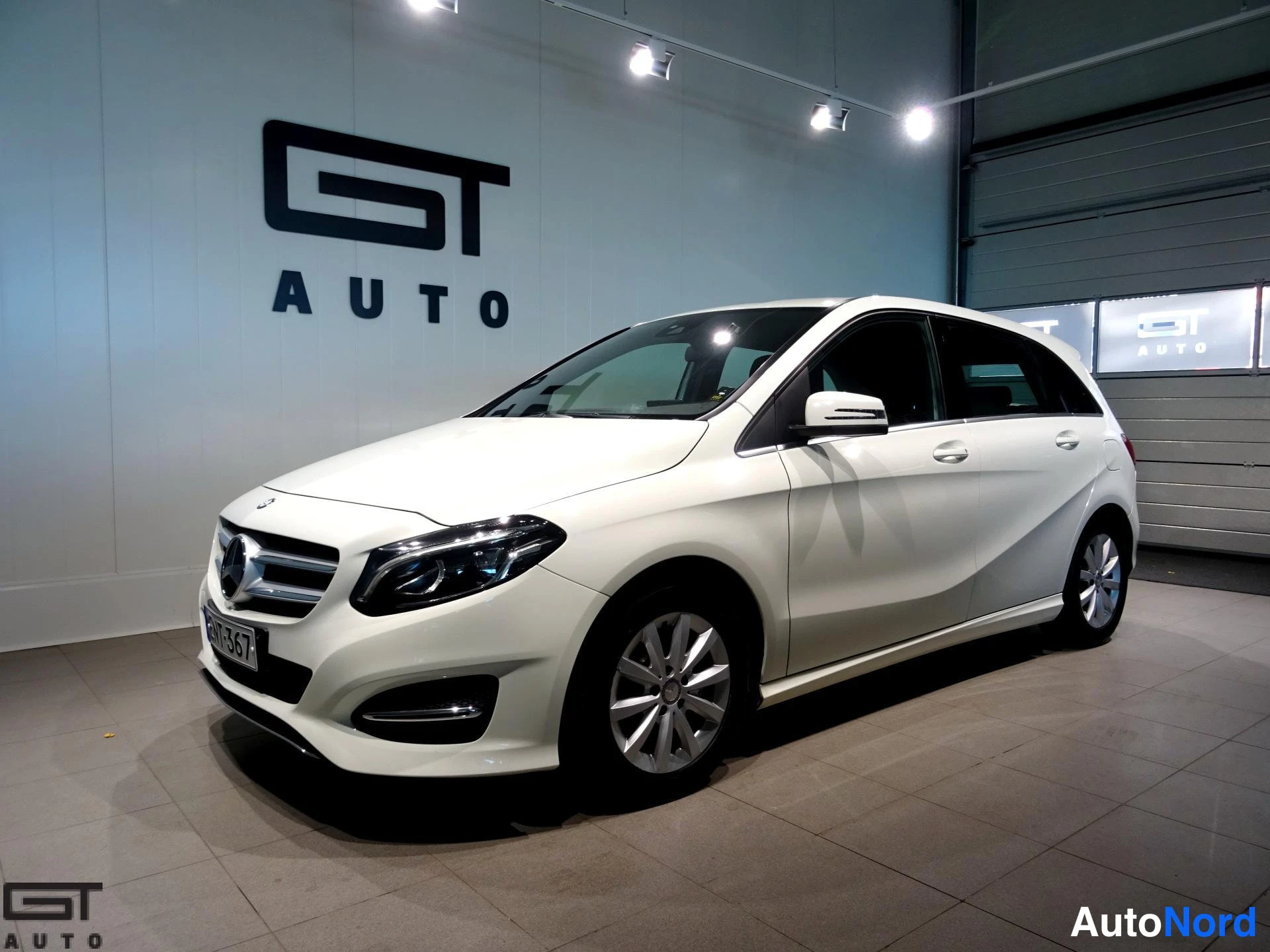 Mercedes-Benz B 2016