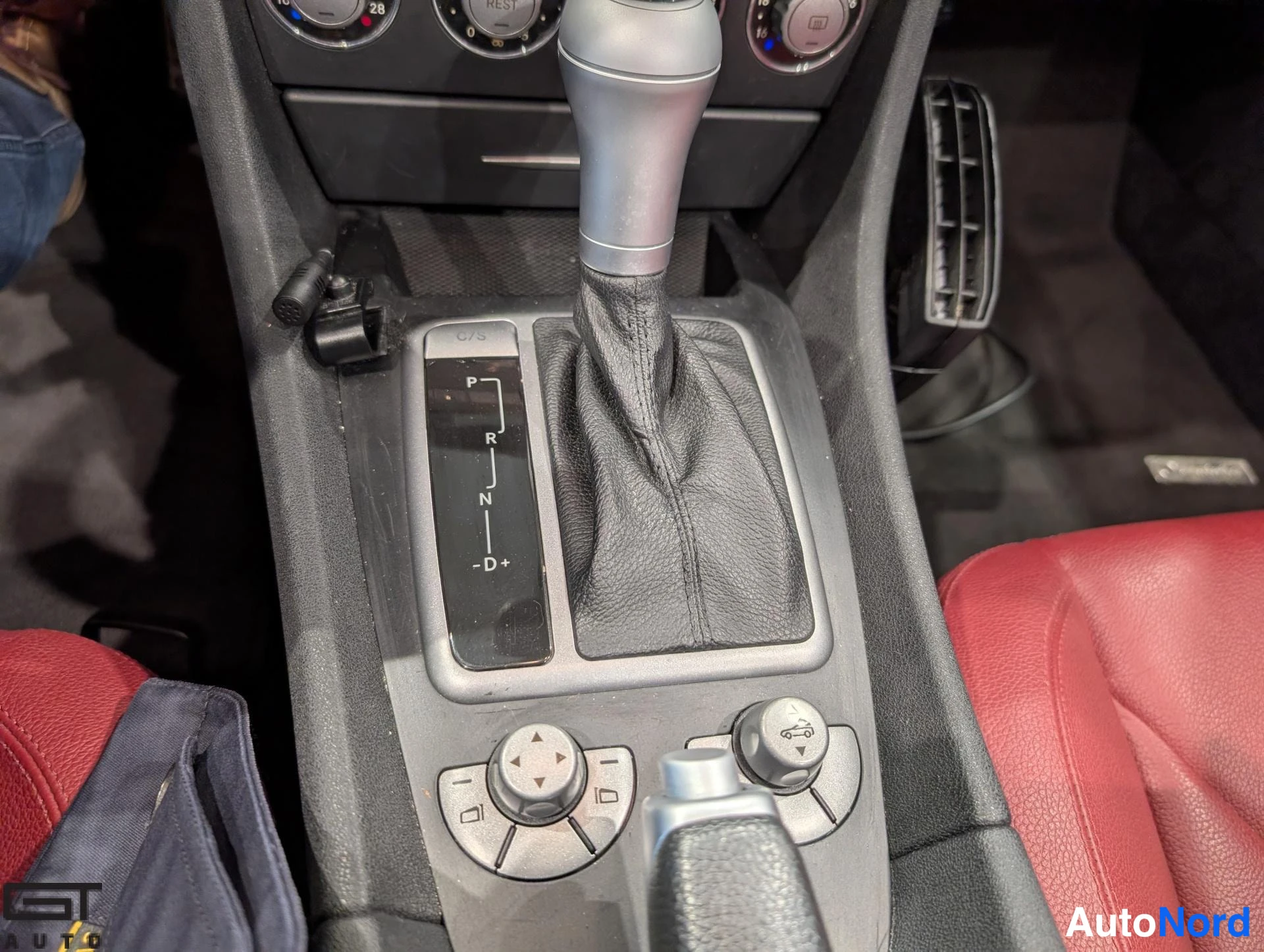Hopea Mercedes-Benz SLK 2004, yksityiskohta, kuva 19
