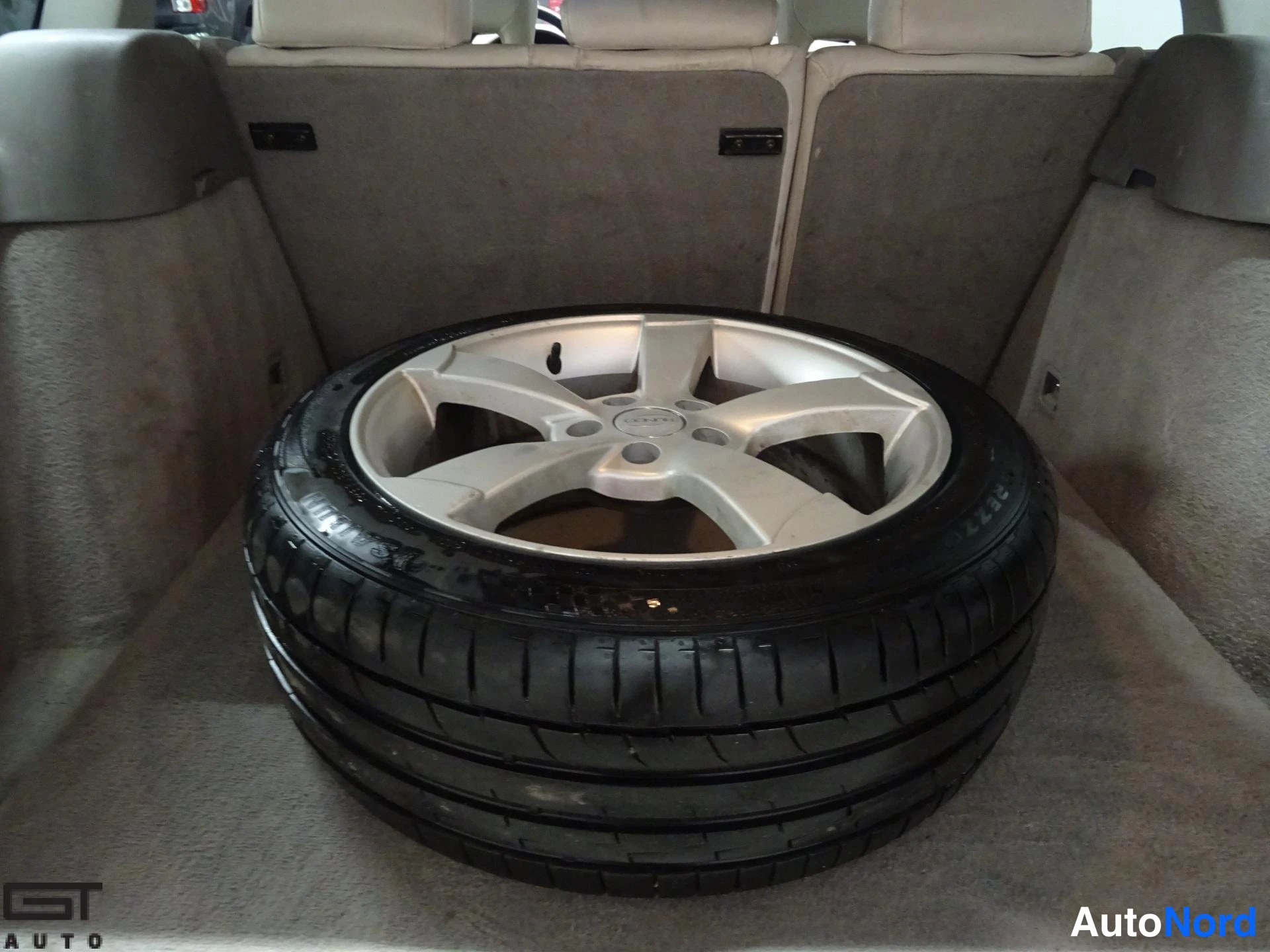 Black Volvo V50 2004, boot, photo 18