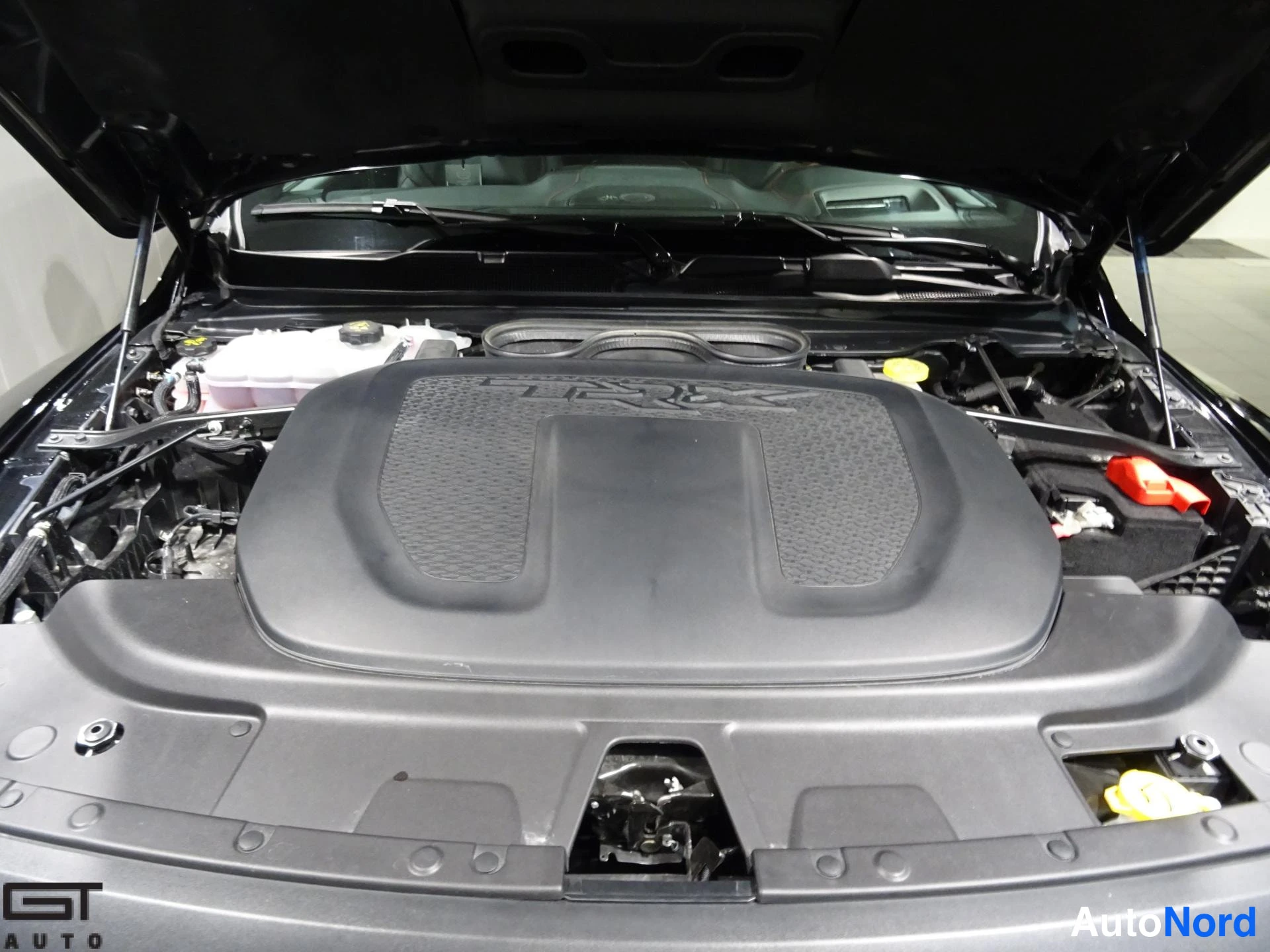 Black Dodge Ram 2021, engine bay, photo 22