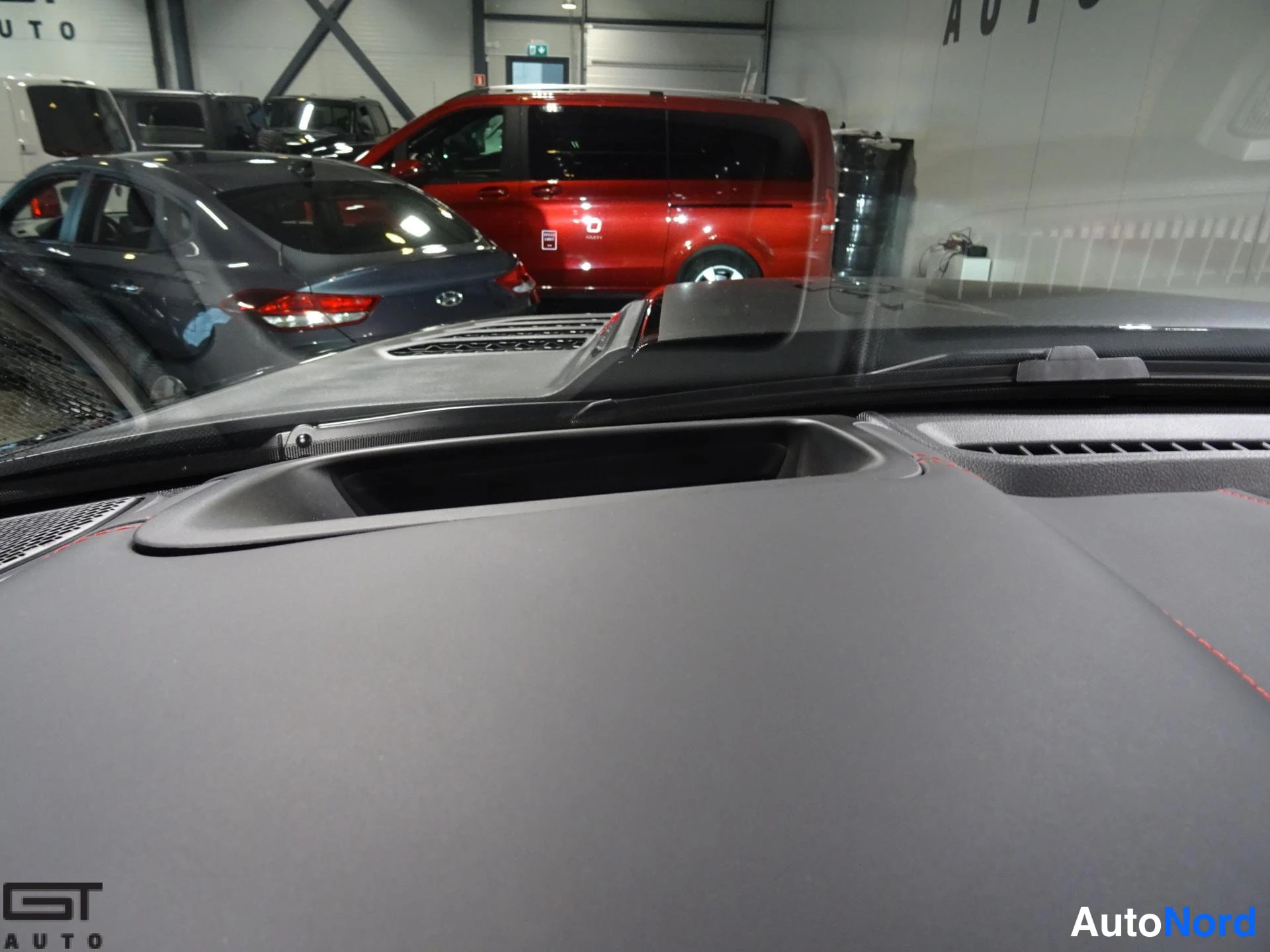 Black Dodge Ram 2021, cockpit, photo 13