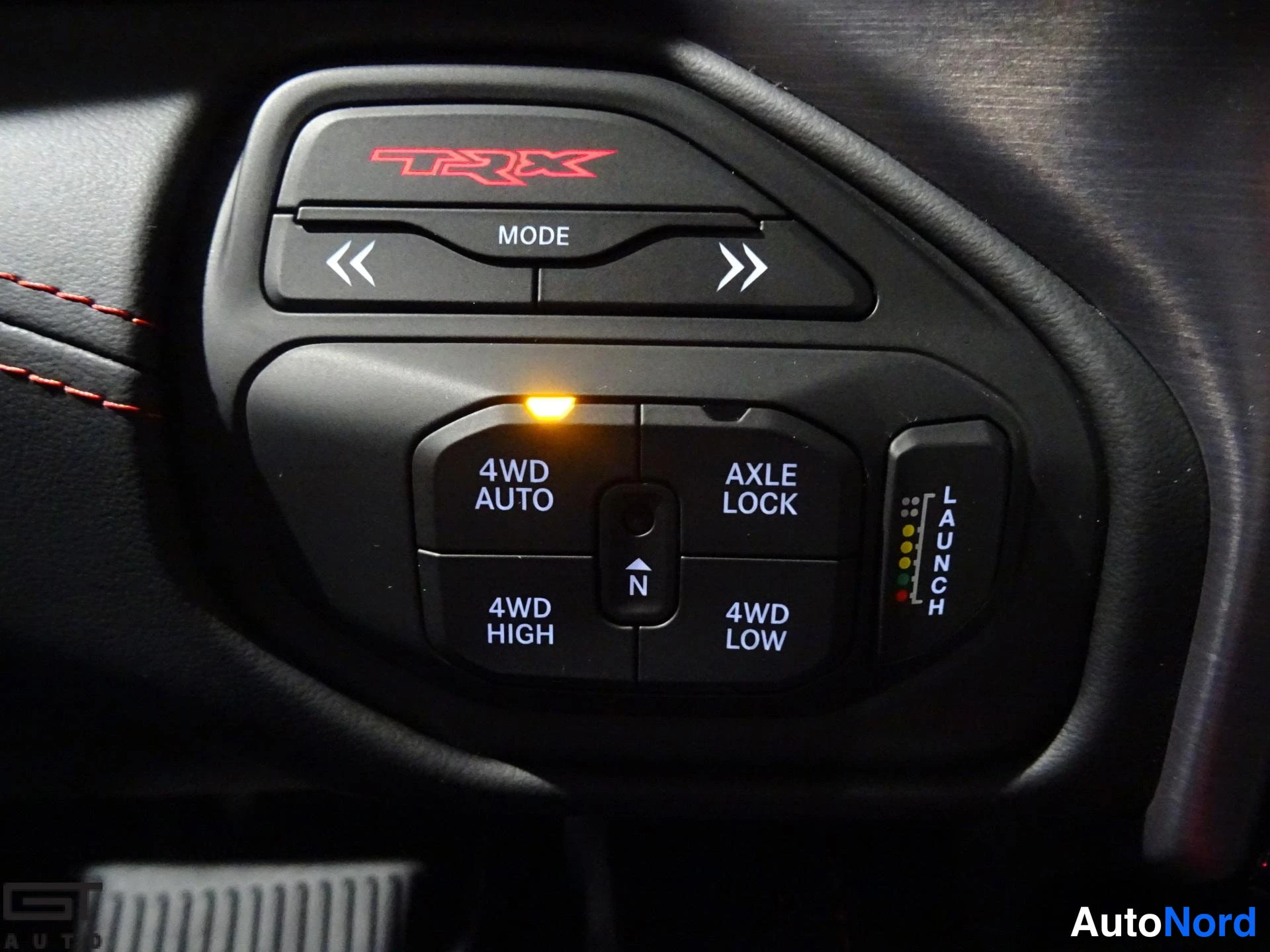 Black Dodge Ram 2021, detail, photo 25