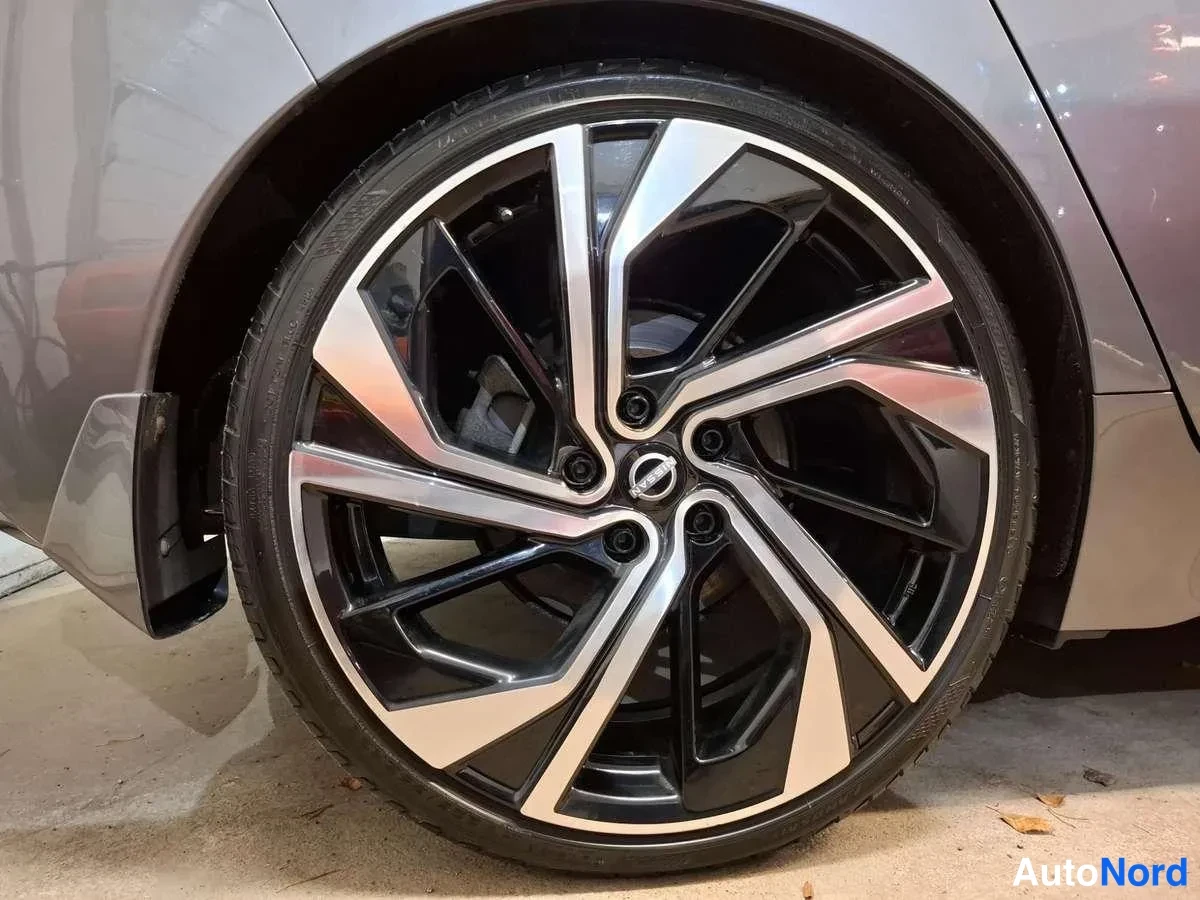 Harmaa Nissan Leaf 2023, yksityiskohta, kuva 14