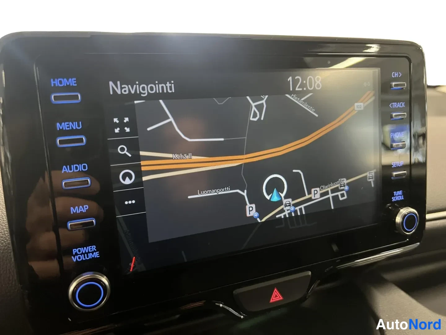 Sininen Toyota Yaris 2022, yksityiskohta, kuva 16