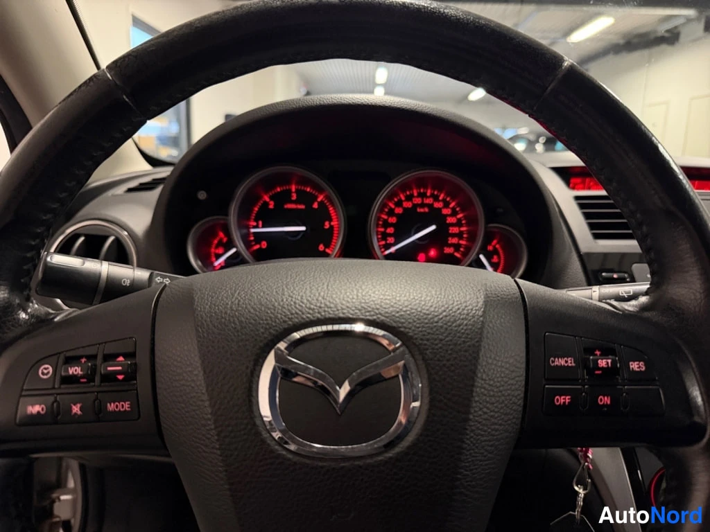 Harmaa Mazda 6 2011, yksityiskohta, kuva 22