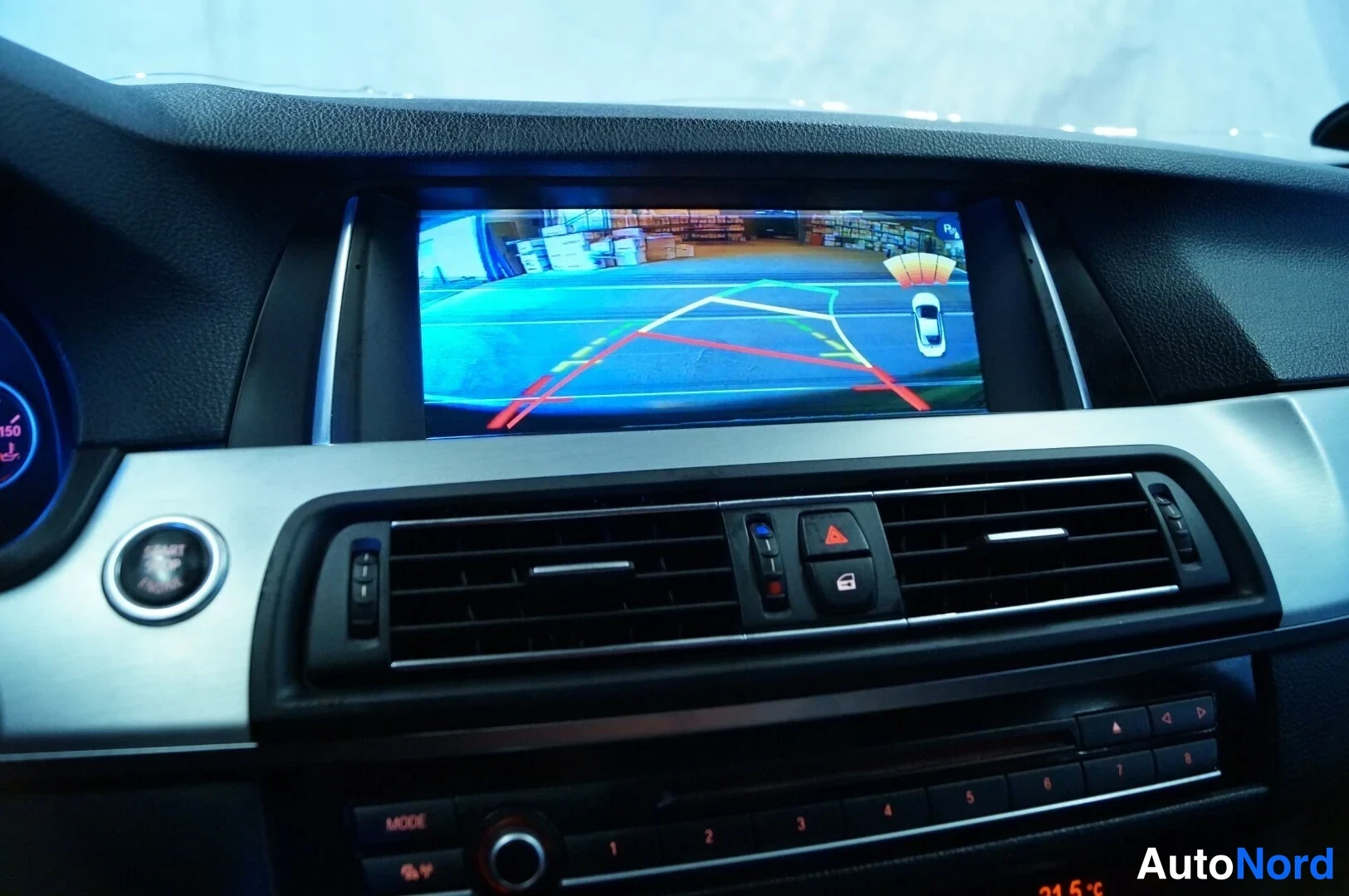 Harmaa BMW 520d 2011, yksityiskohta, kuva 14