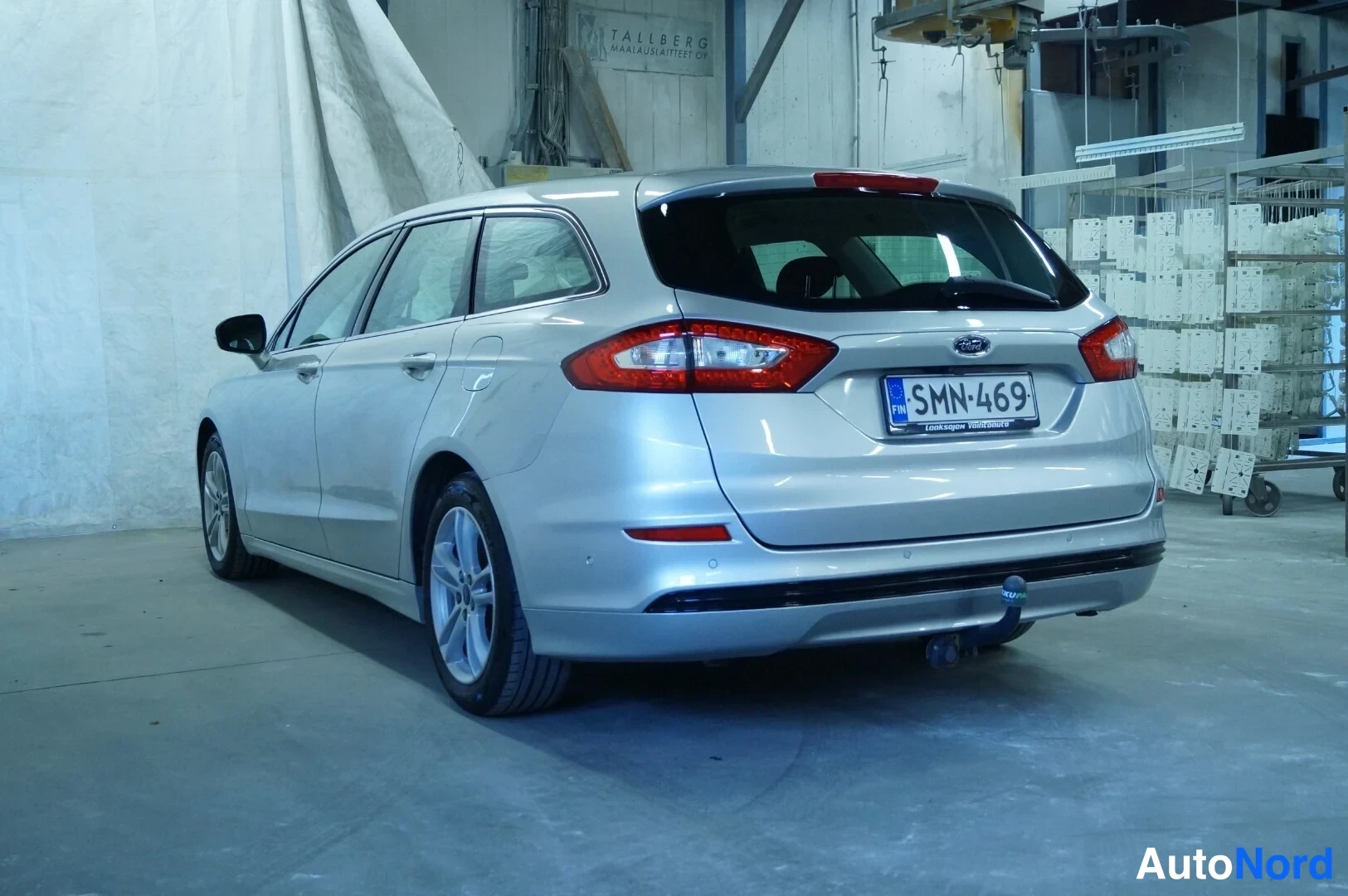 Hopea Ford Mondeo 2018, takaviisto, kuva 4