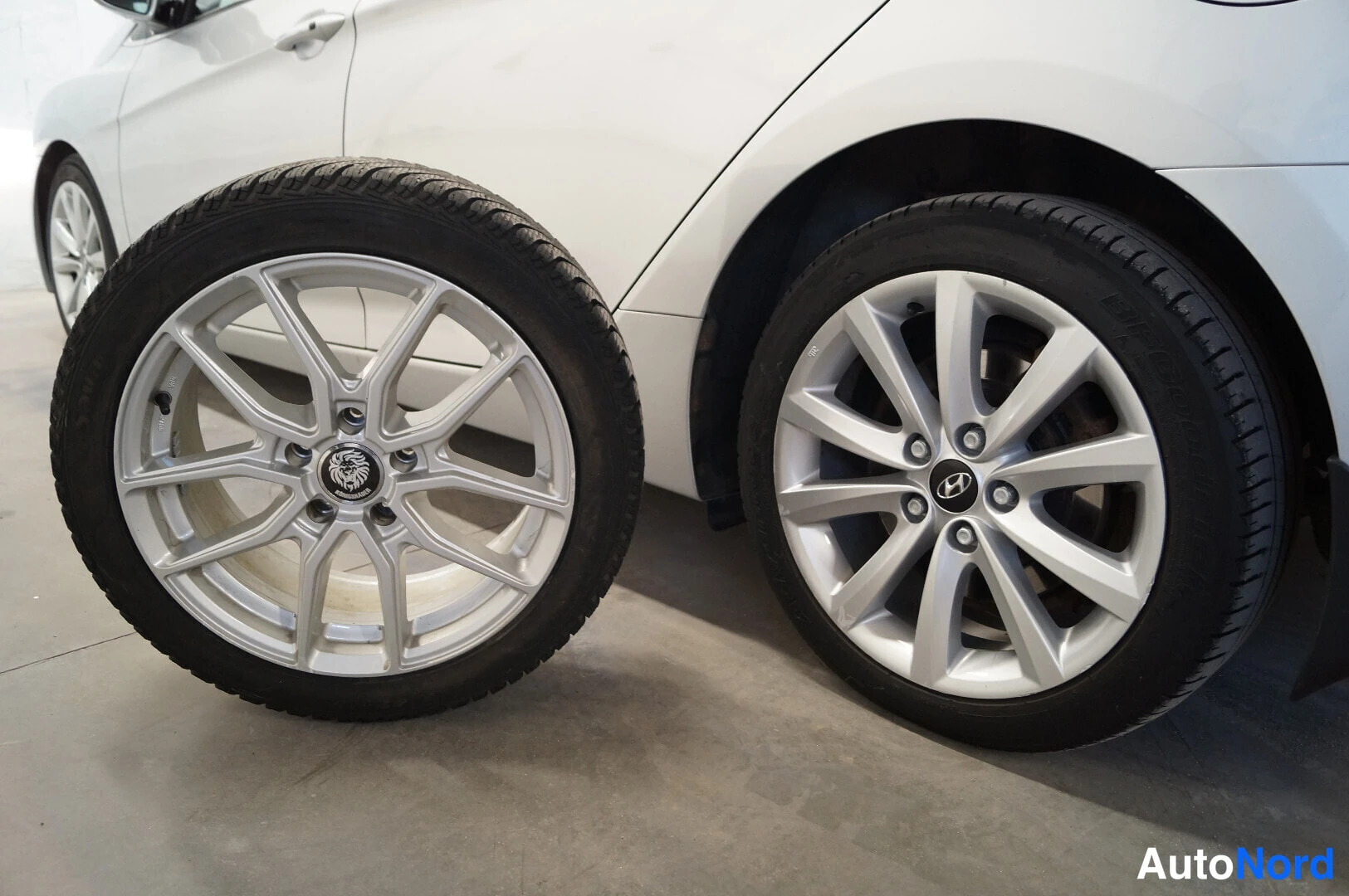 Hopea Hyundai i40 2012, yksityiskohta, kuva 15