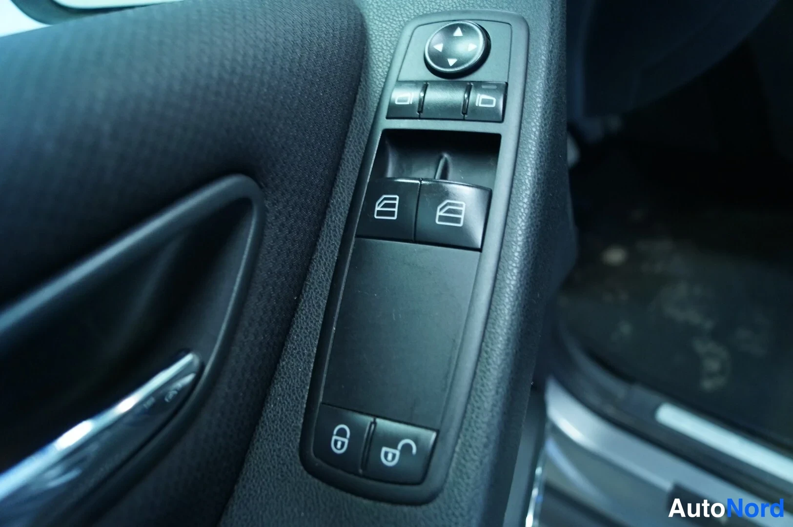 Harmaa Mercedes-Benz A 150 2008, yksityiskohta, kuva 14