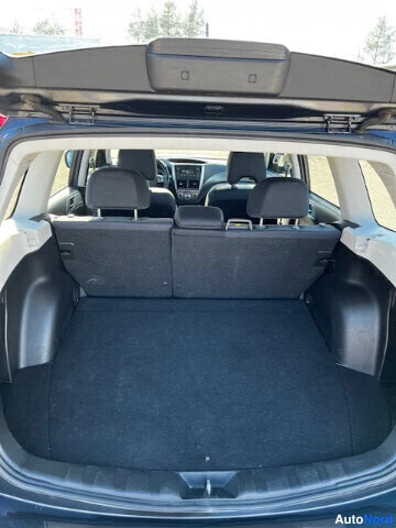 Blue Subaru Forester 2012, boot, photo 11