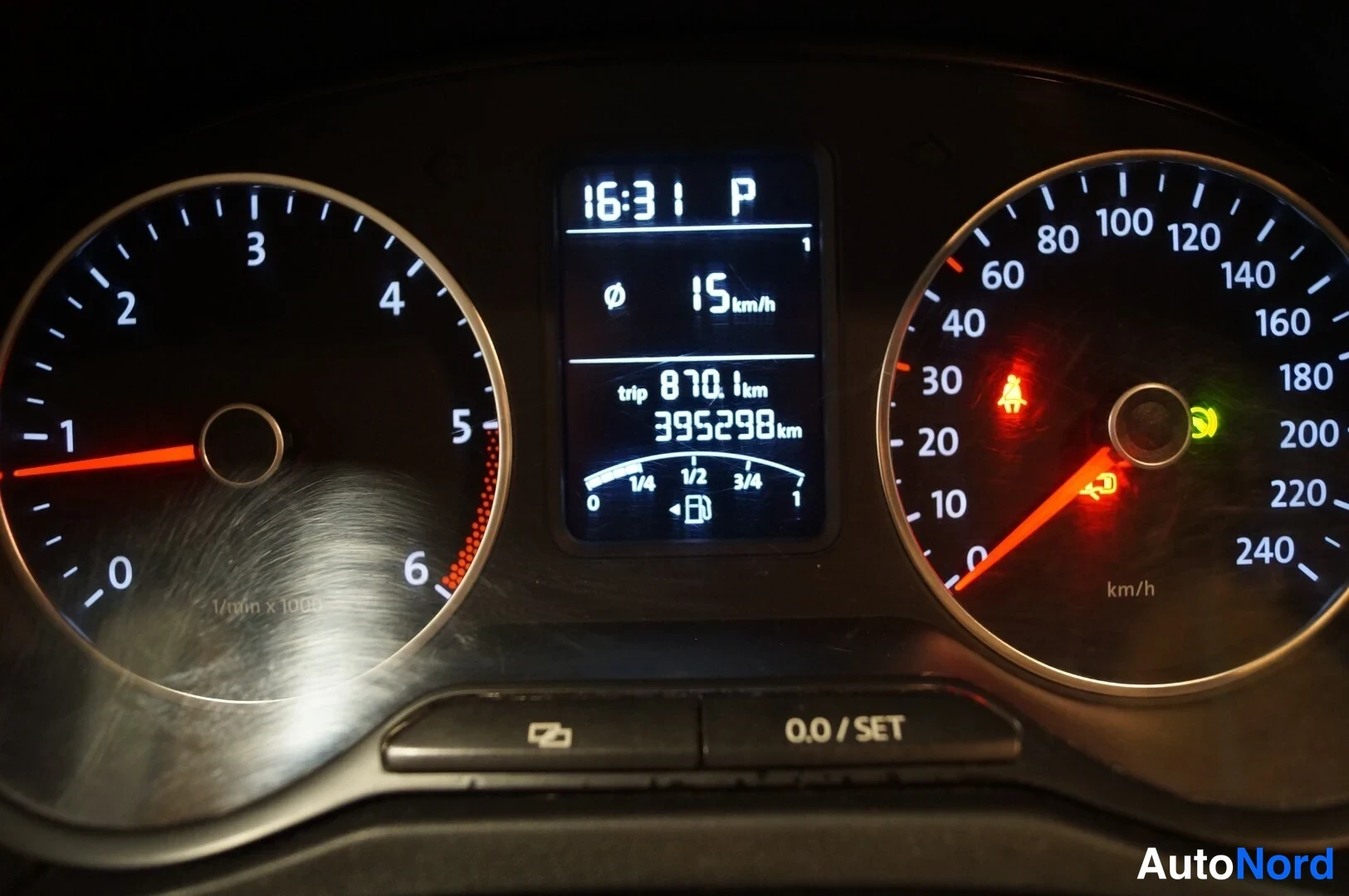 Brown Volkswagen Amarok 2013, detail, photo 13