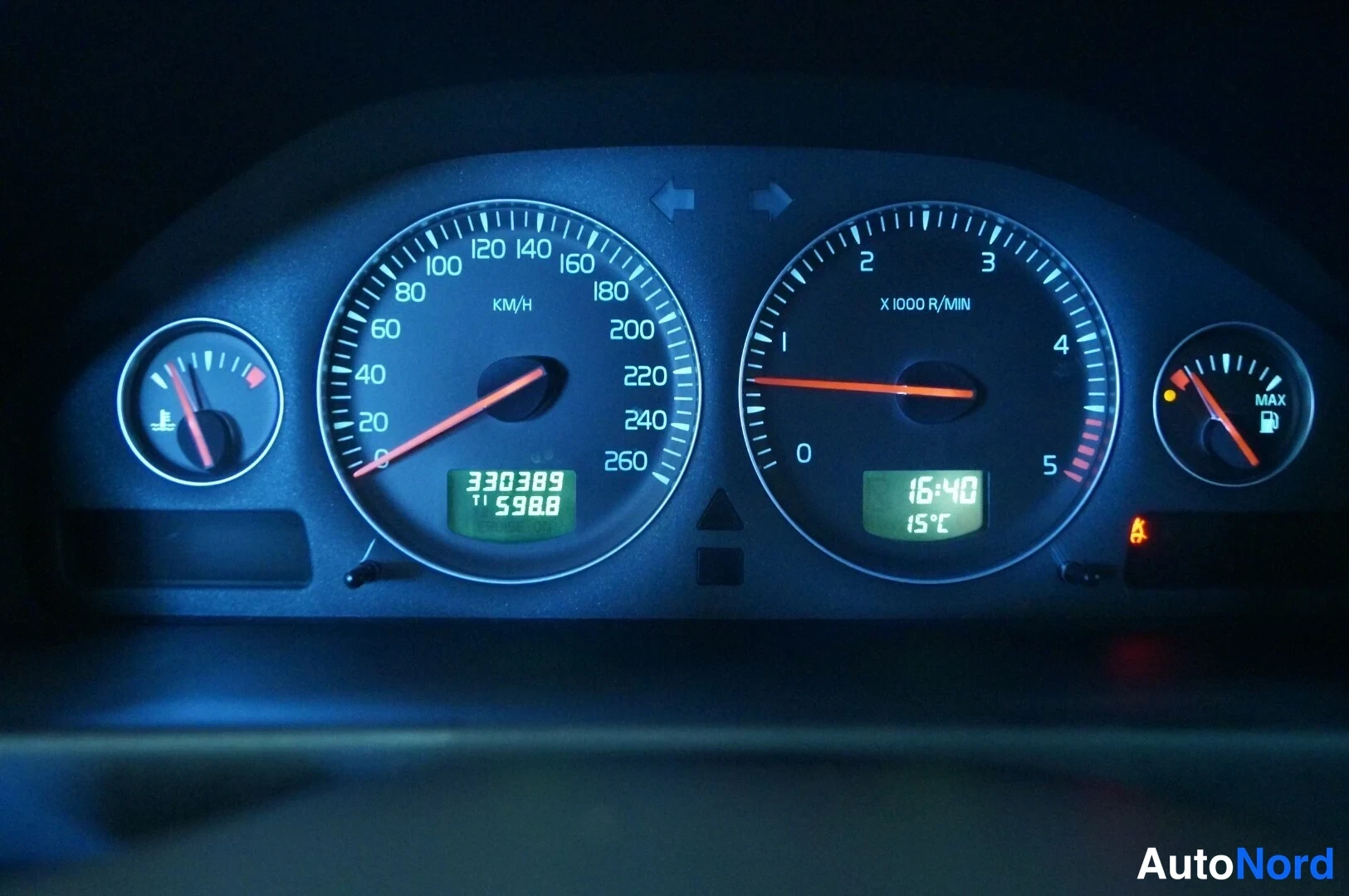 Copper Volvo S60 2008, detail, photo 12