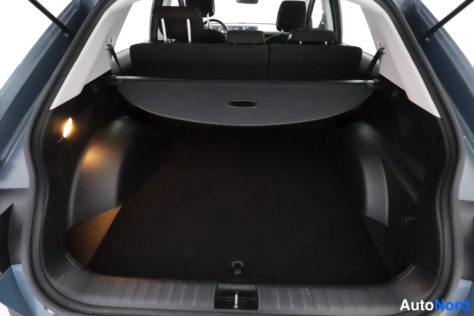 Harmaa Hyundai IONIQ 5 2023, tavaratila, kuva 23