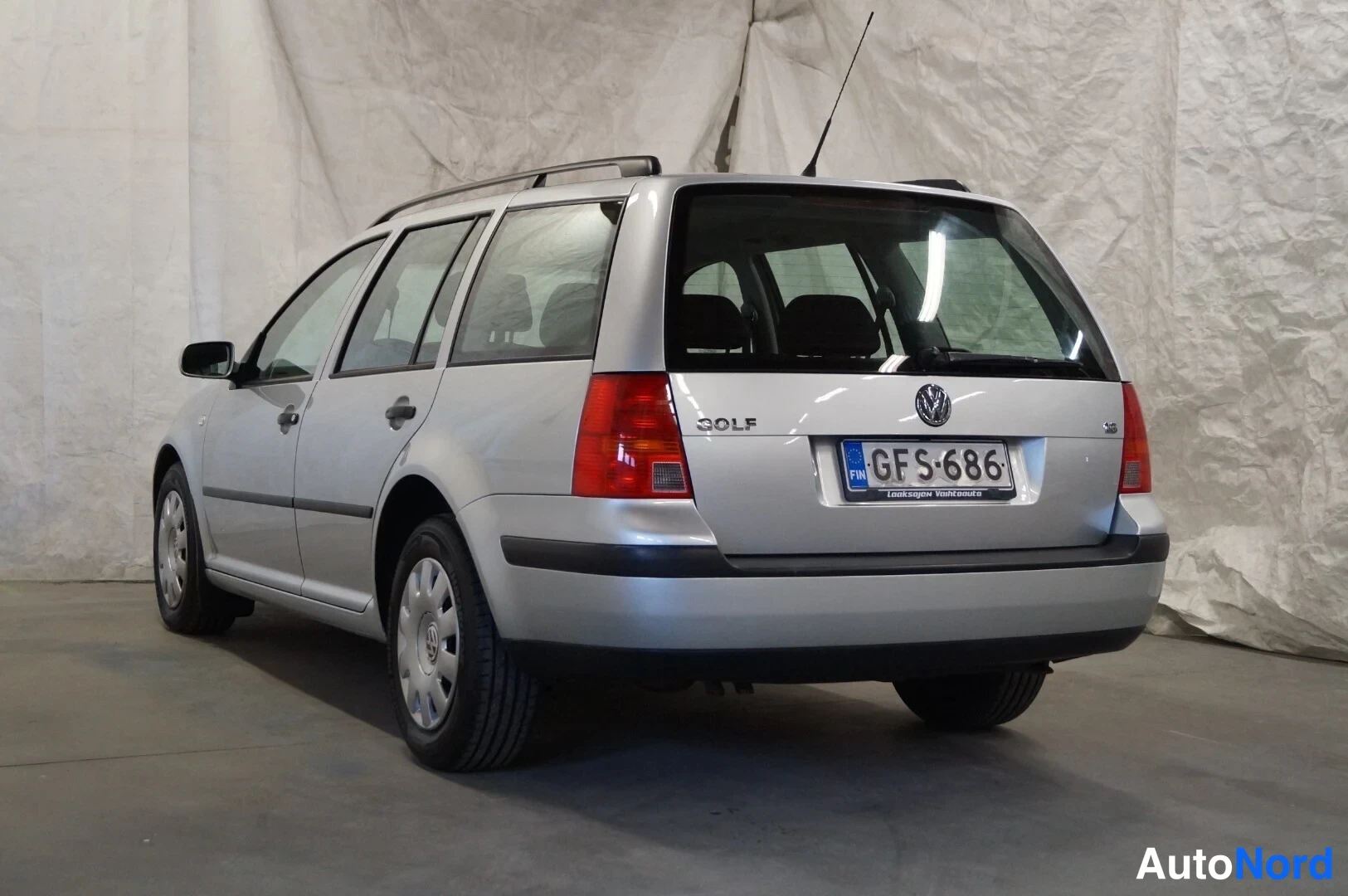 Hopea Volkswagen Golf 2004, takaviisto, kuva 4