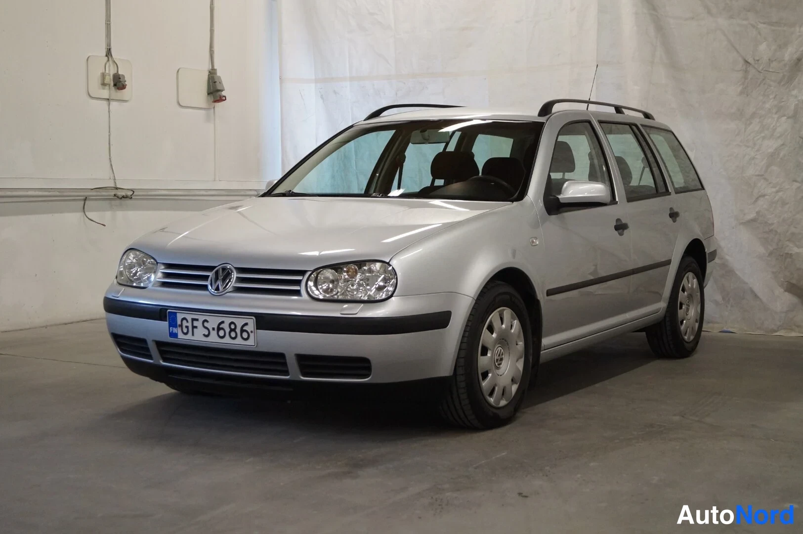 Volkswagen Golf 2004