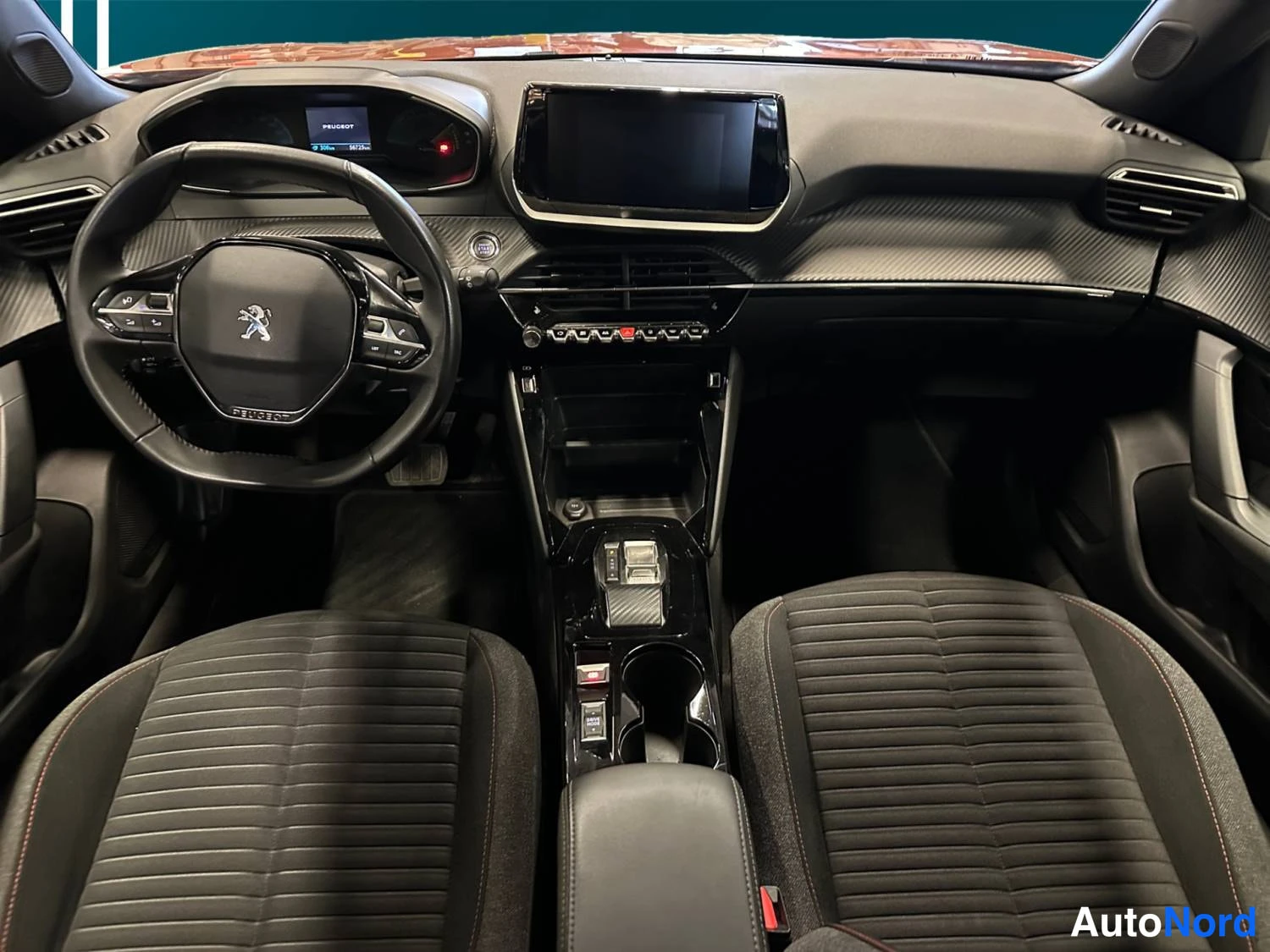 Oranssi Peugeot E-2008 2023, ohjaamo, kuva 10