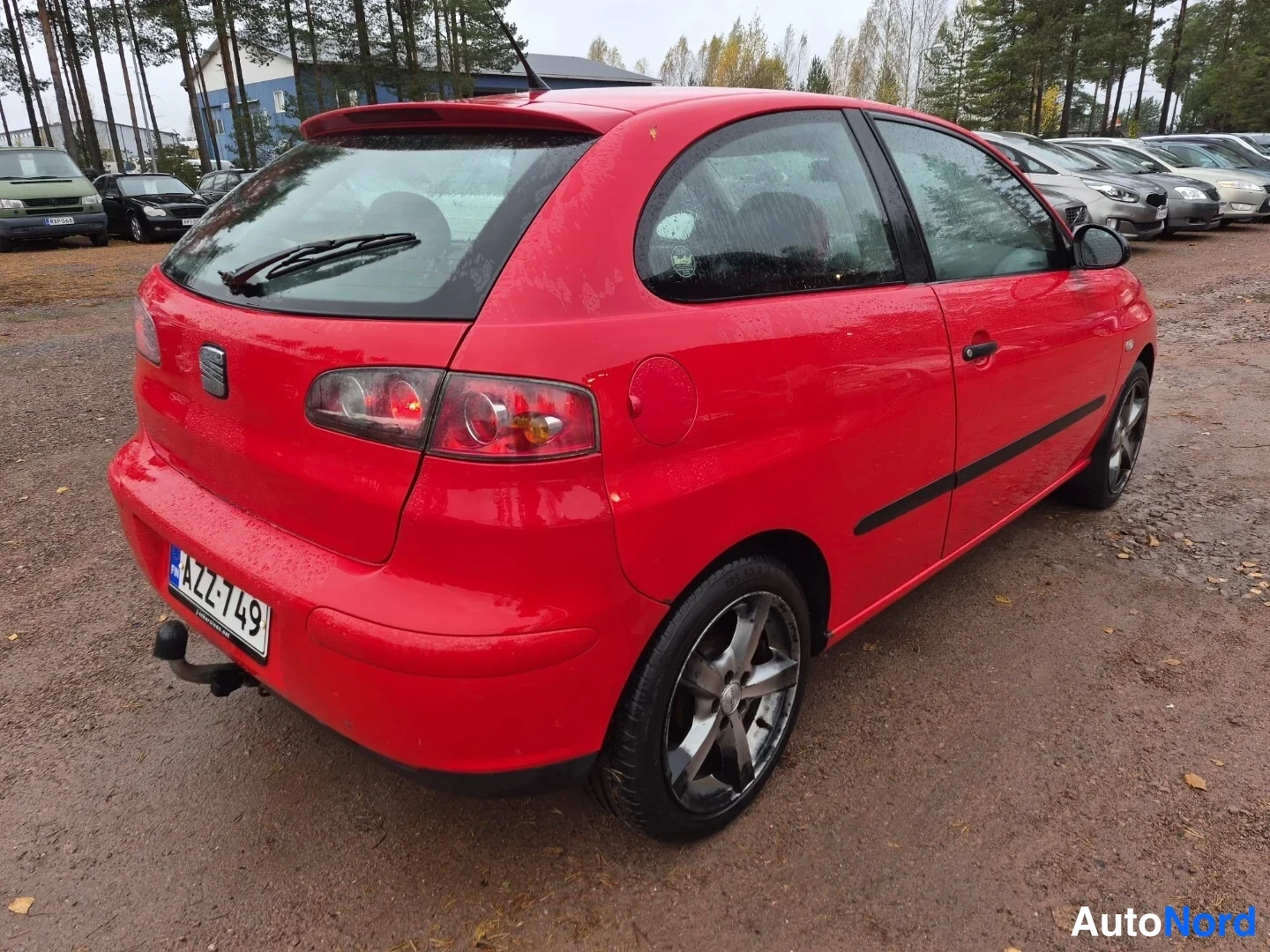 Punainen Seat Ibiza 2003, takaviisto, kuva 6
