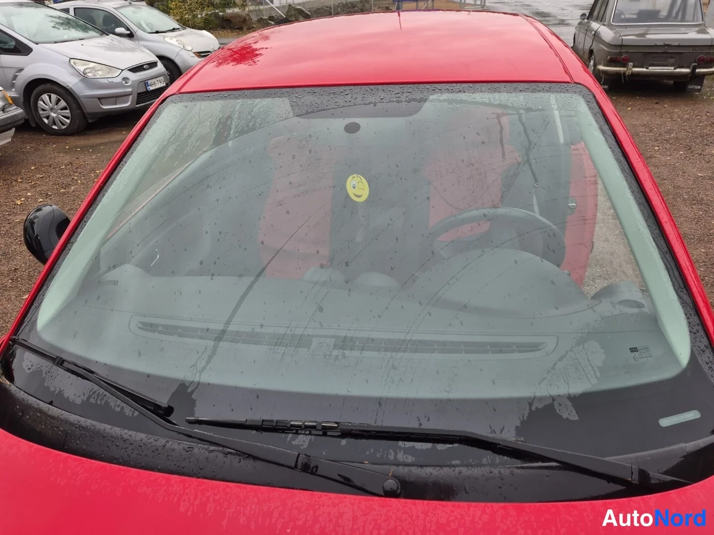 Punainen Seat Ibiza 2003, yksityiskohta, kuva 24