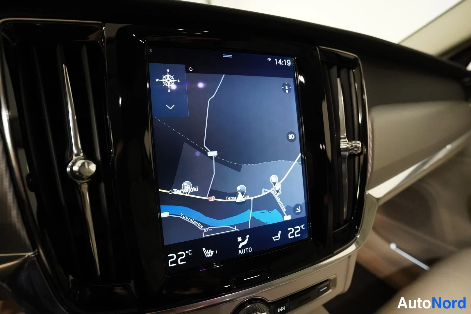 Musta Volvo V90 2017, yksityiskohta, kuva 14