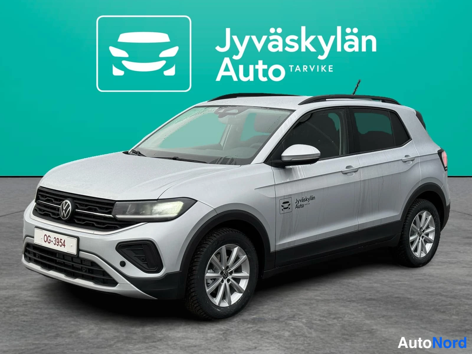 Sininen Volkswagen Polo 2026, etuviisto, keula vasemmalle, kuva 4