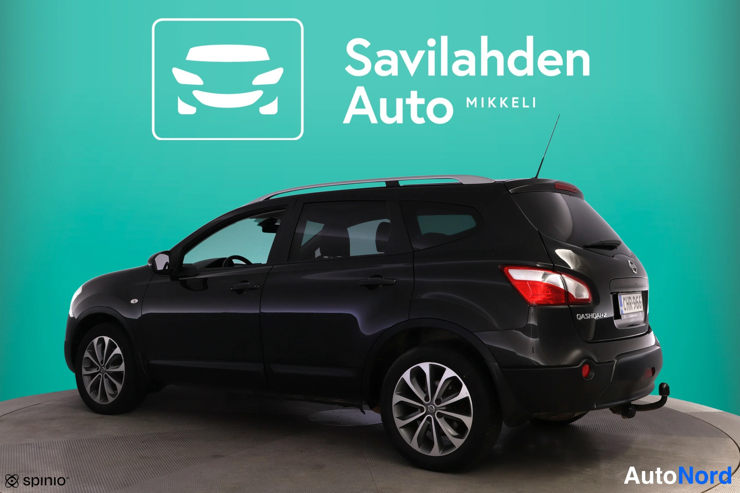 Musta Nissan Qashqai+2 2010, takaviisto, kuva 7