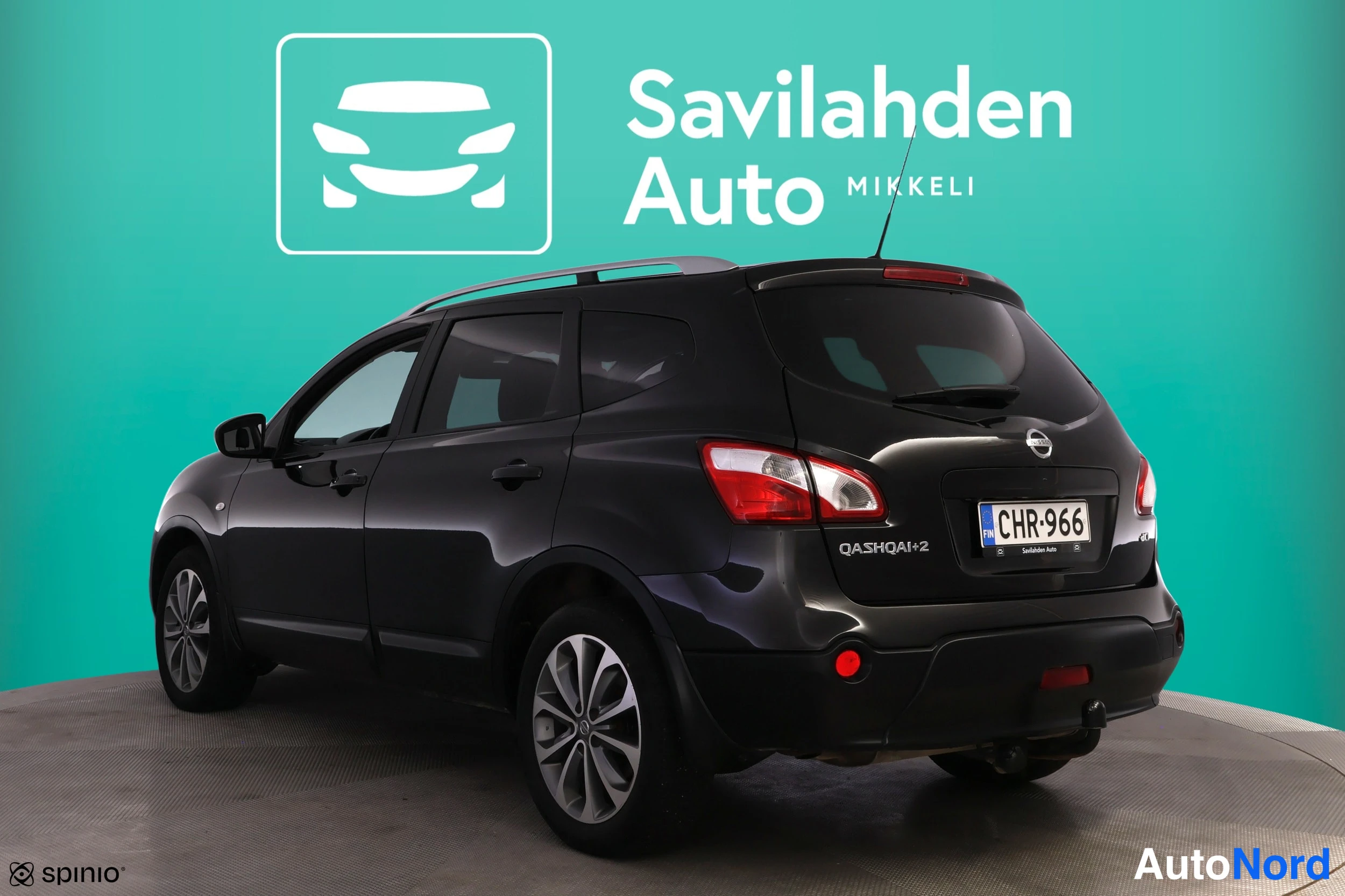 Musta Nissan Qashqai+2 2010, takaviisto, kuva 9