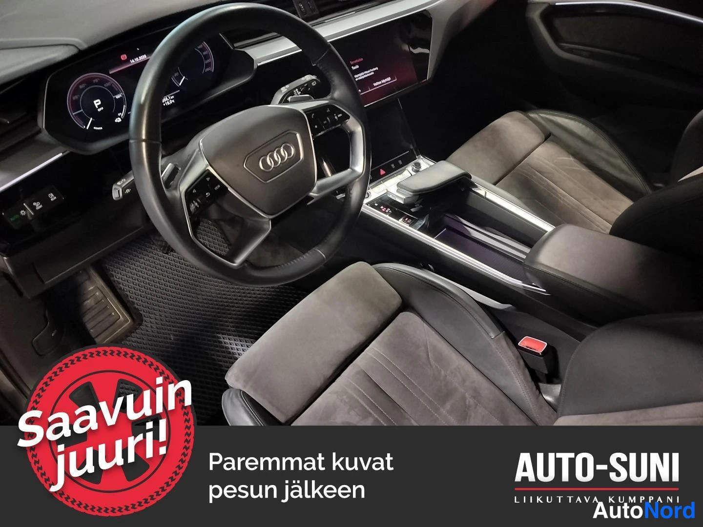 Grey Audi e-tron 2021, cockpit, photo 4