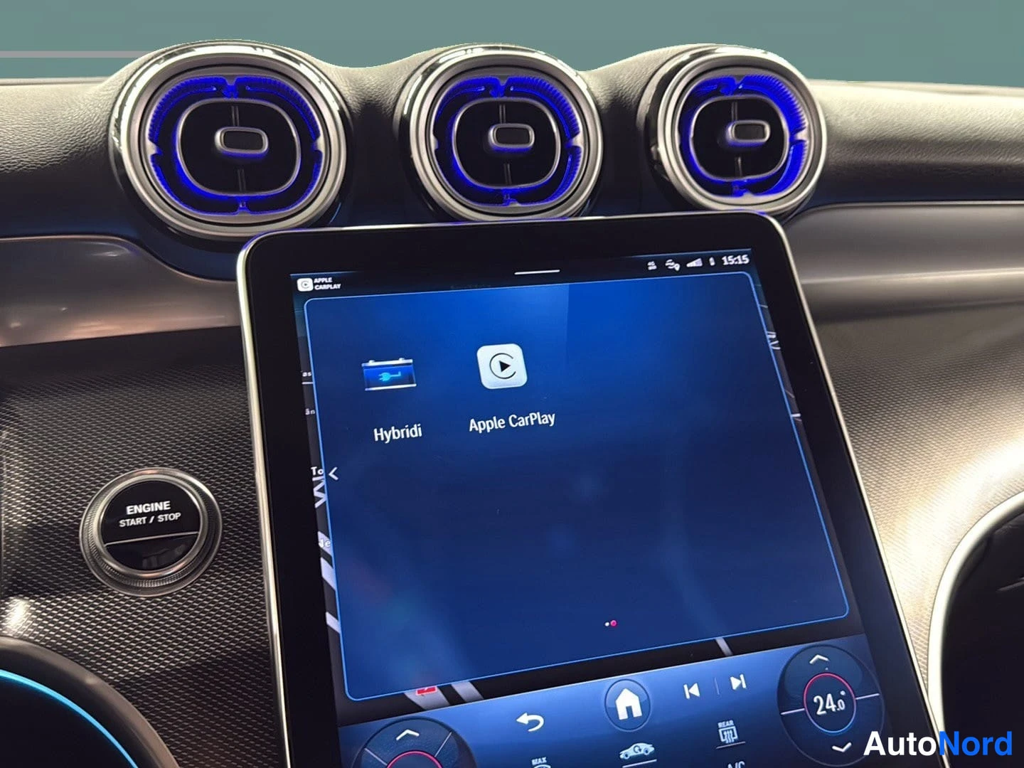 Musta Mercedes-Benz GLC 2023, yksityiskohta, kuva 22