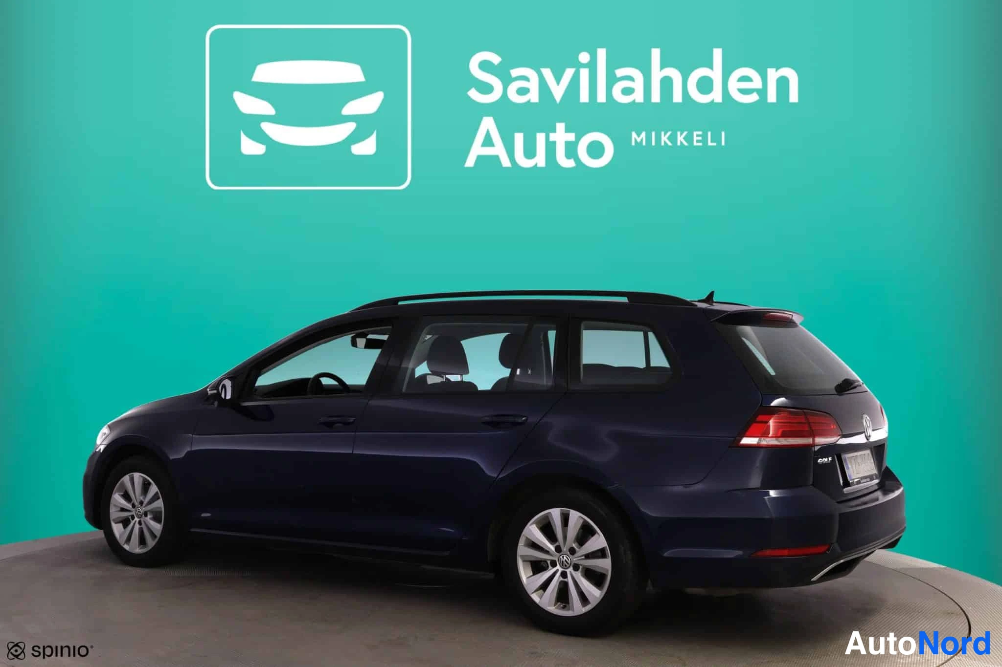Sininen Volkswagen Golf 2017, takaviisto, kuva 7
