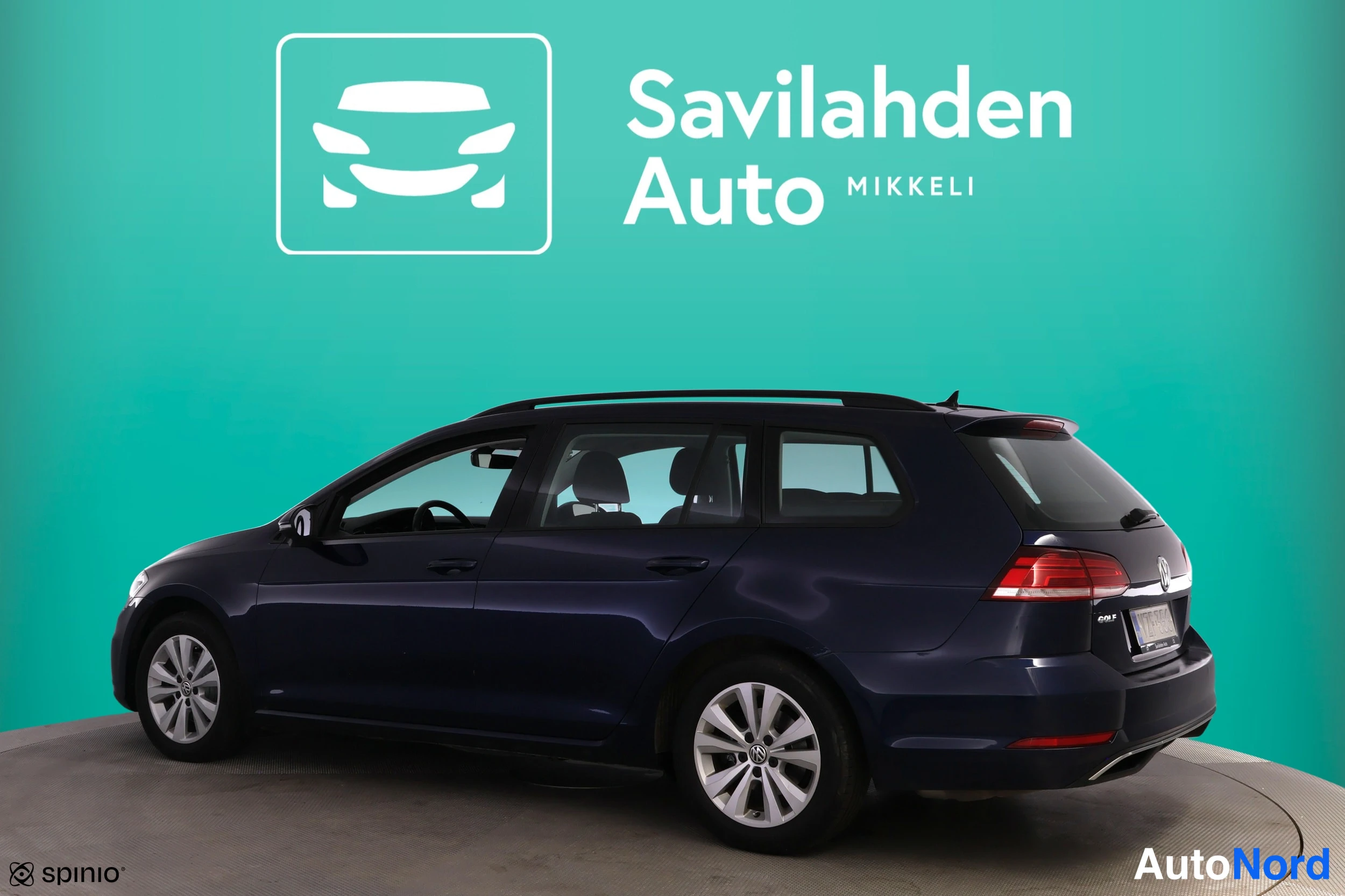 Sininen Volkswagen Golf 2017, takaviisto, kuva 8