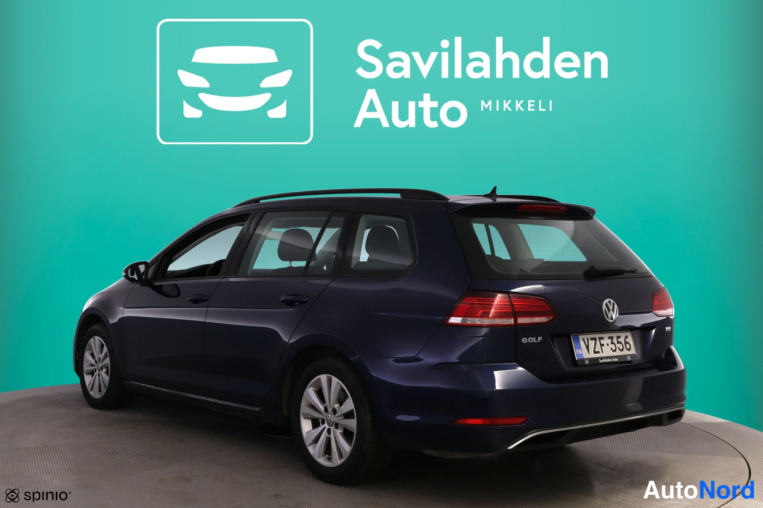 Sininen Volkswagen Golf 2017, takaviisto, kuva 10