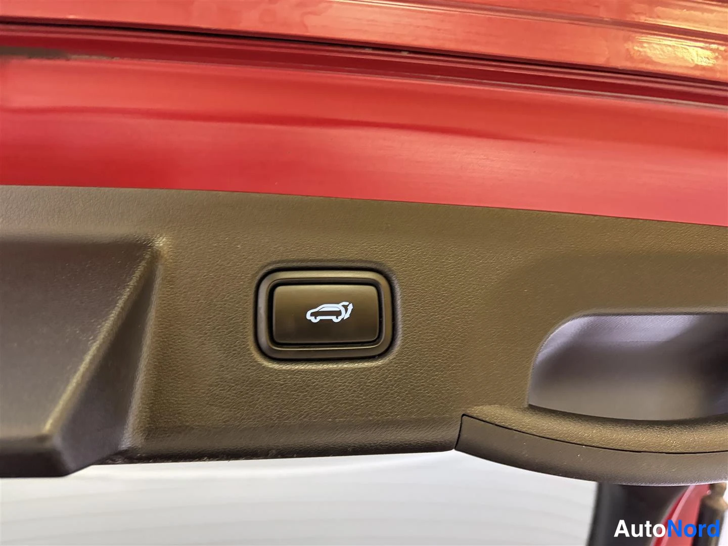Punainen Hyundai Tucson 2023, yksityiskohta, kuva 23