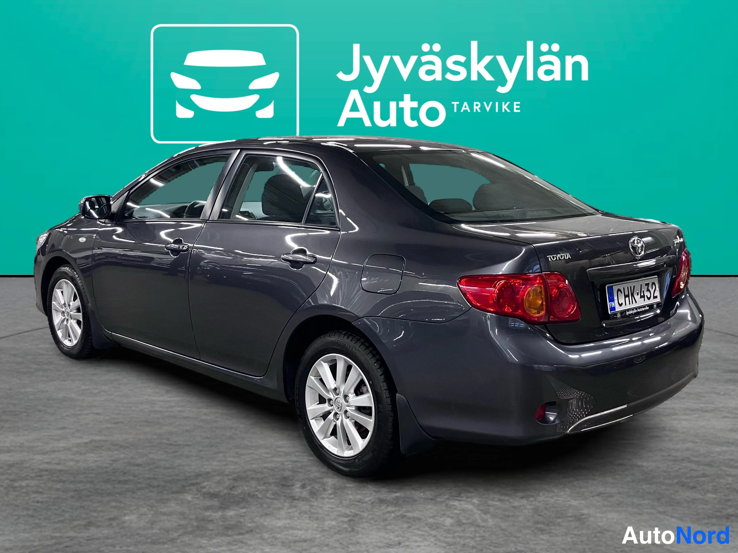 Harmaa Toyota Corolla 2010, takaviisto, kuva 8