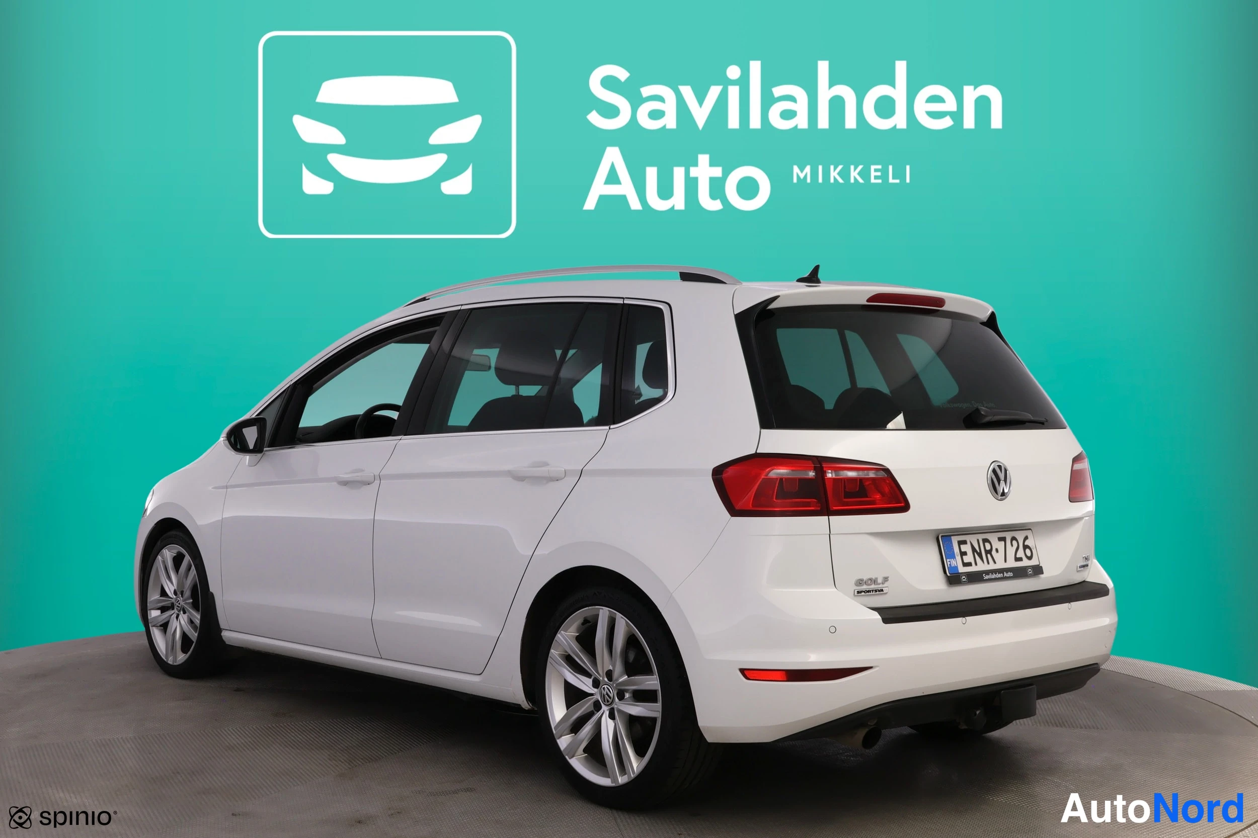 Valkoinen Volkswagen Golf Sportsvan 2015, takaviisto, kuva 8