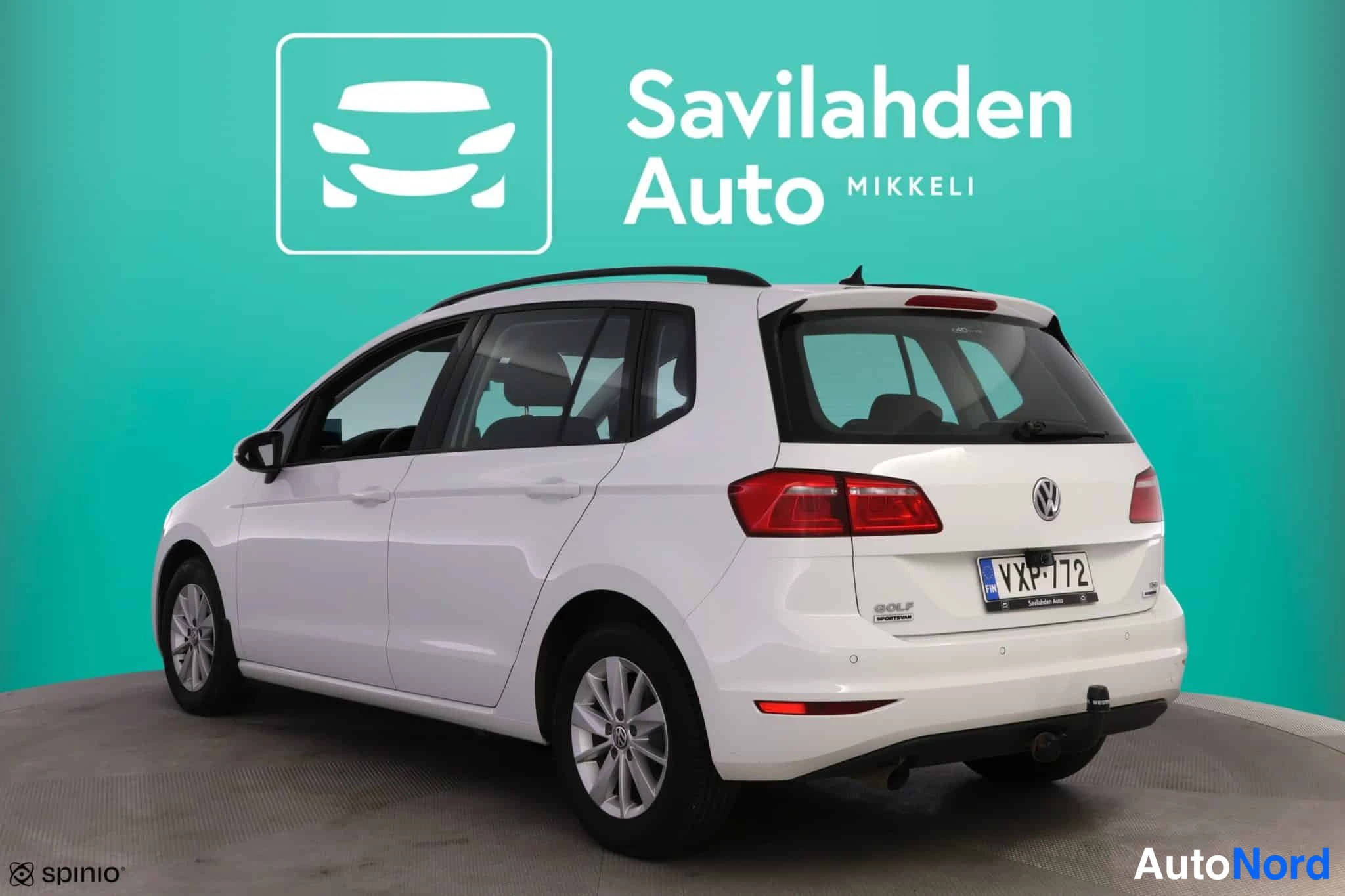Valkoinen Volkswagen Golf Sportsvan 2014, takaviisto, kuva 9