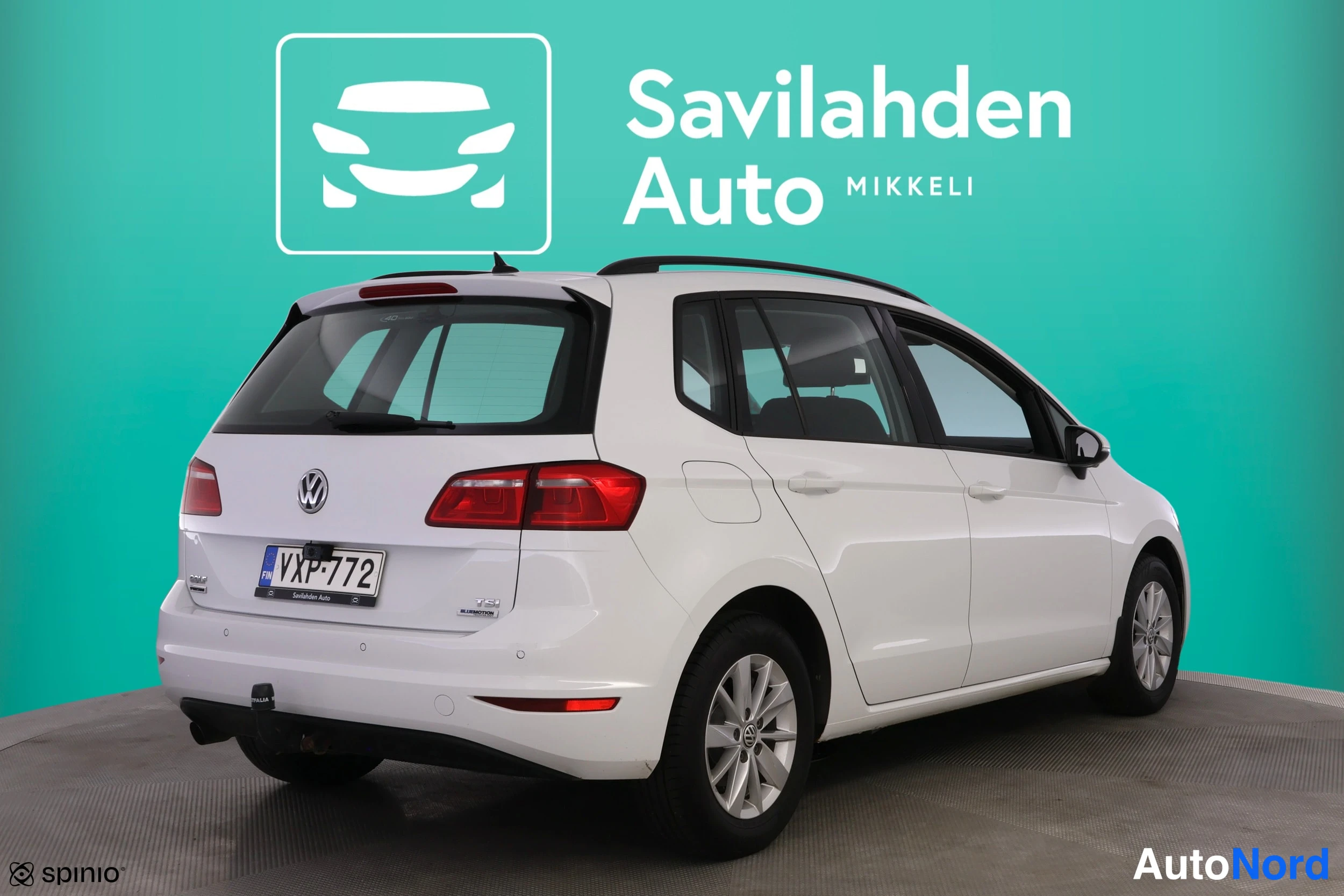 Valkoinen Volkswagen Golf Sportsvan 2014, takaviisto, kuva 12