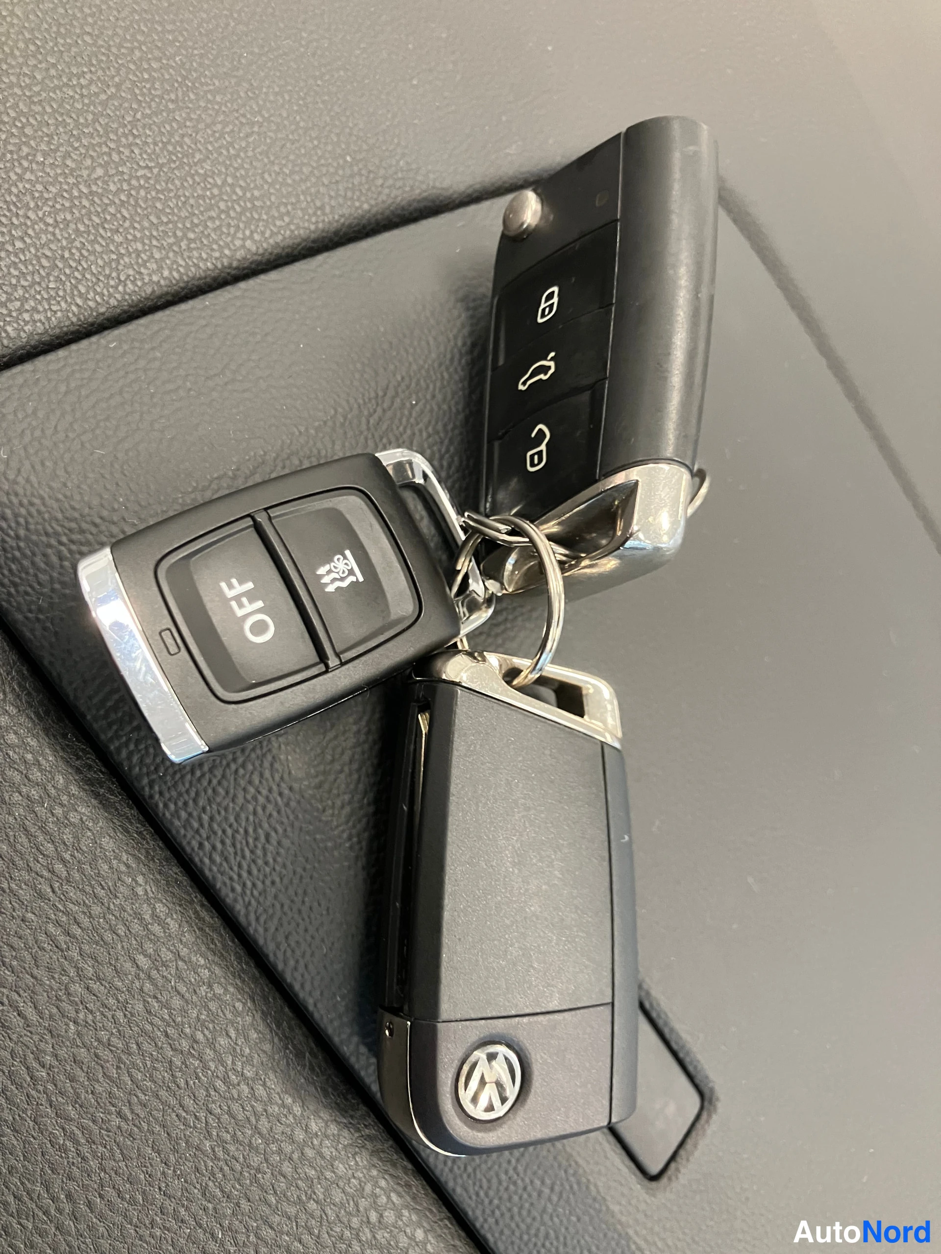 Harmaa Volkswagen Golf Sportsvan 2018, yksityiskohta, kuva 24