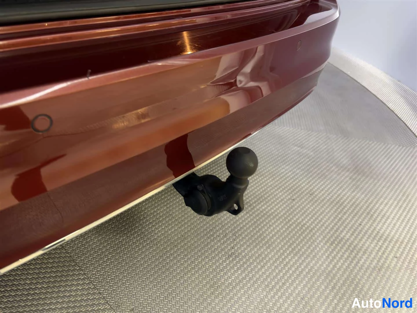 Punainen Volkswagen Golf Sportsvan 2018, yksityiskohta, kuva 30