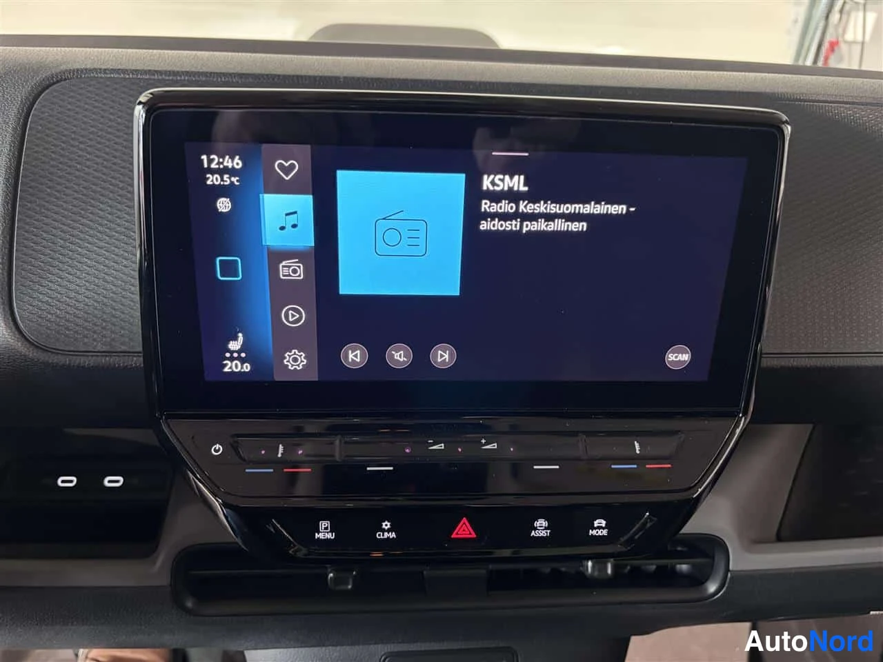 Blå Volkswagen ID 2022, detalj, bild 17