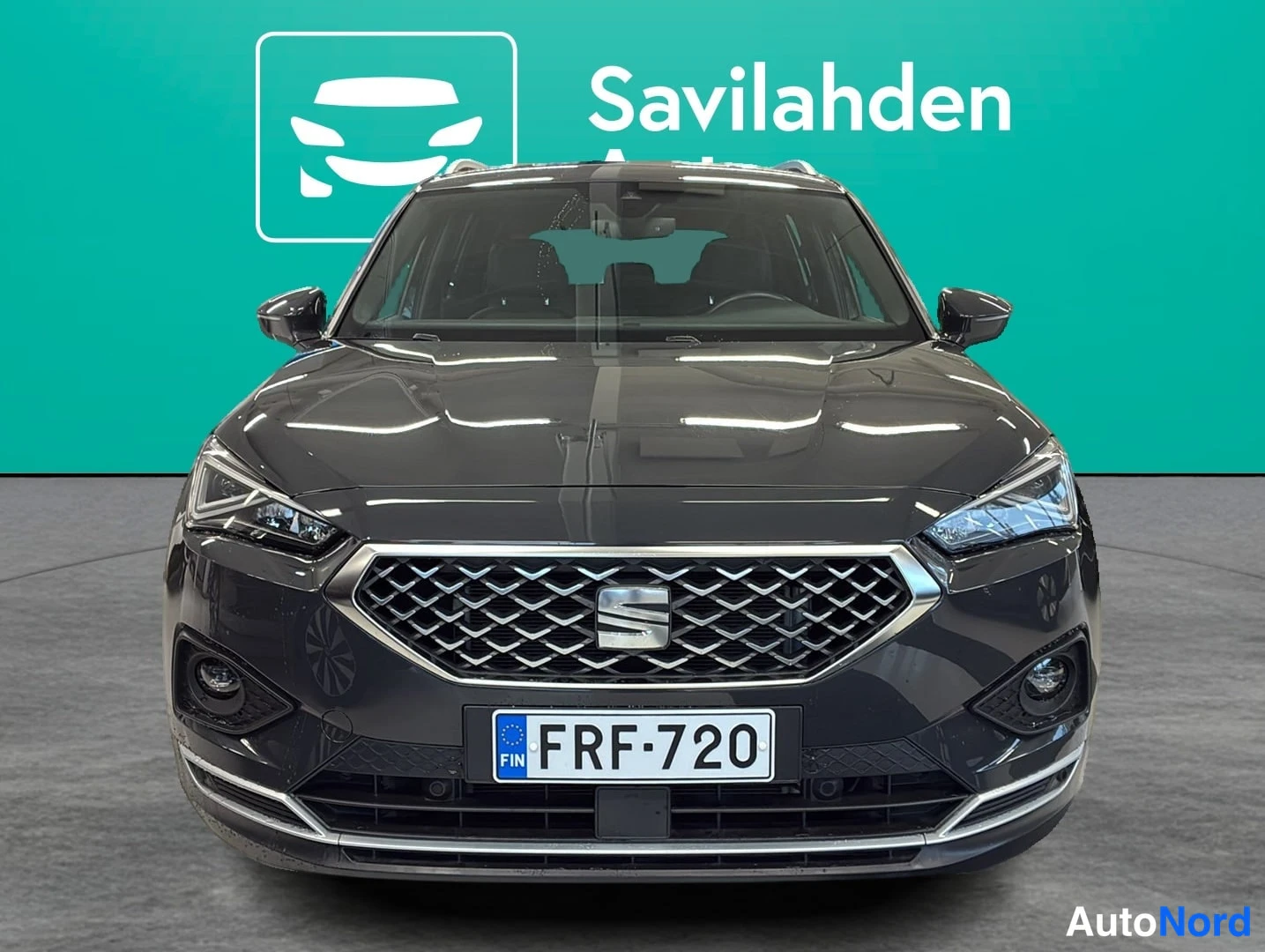Harmaa Seat Tarraco 2023, edestä, kuva 3