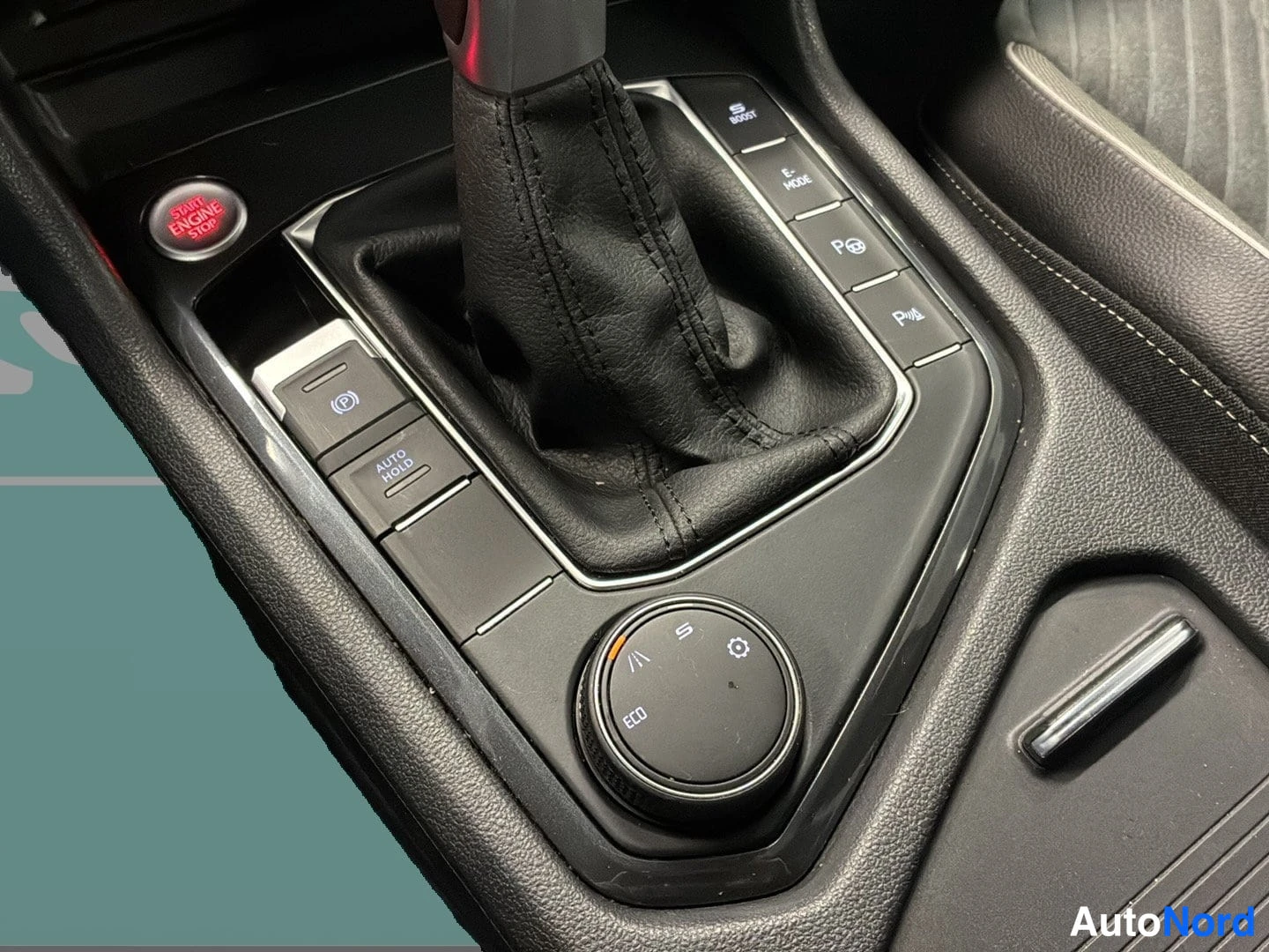 Harmaa Seat Tarraco 2023, yksityiskohta, kuva 15
