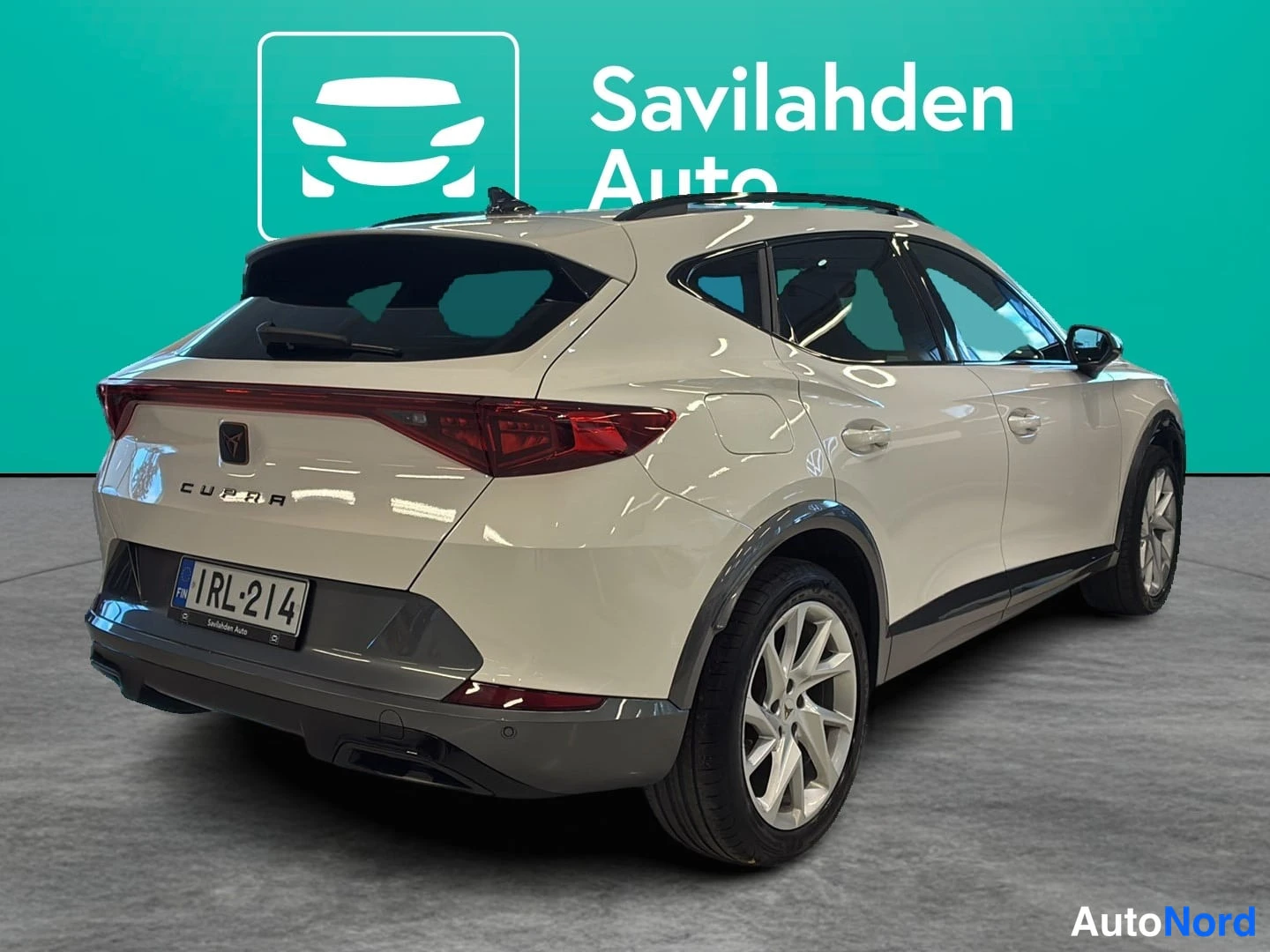Valkoinen Cupra Formentor 2021, takaviisto, kuva 4